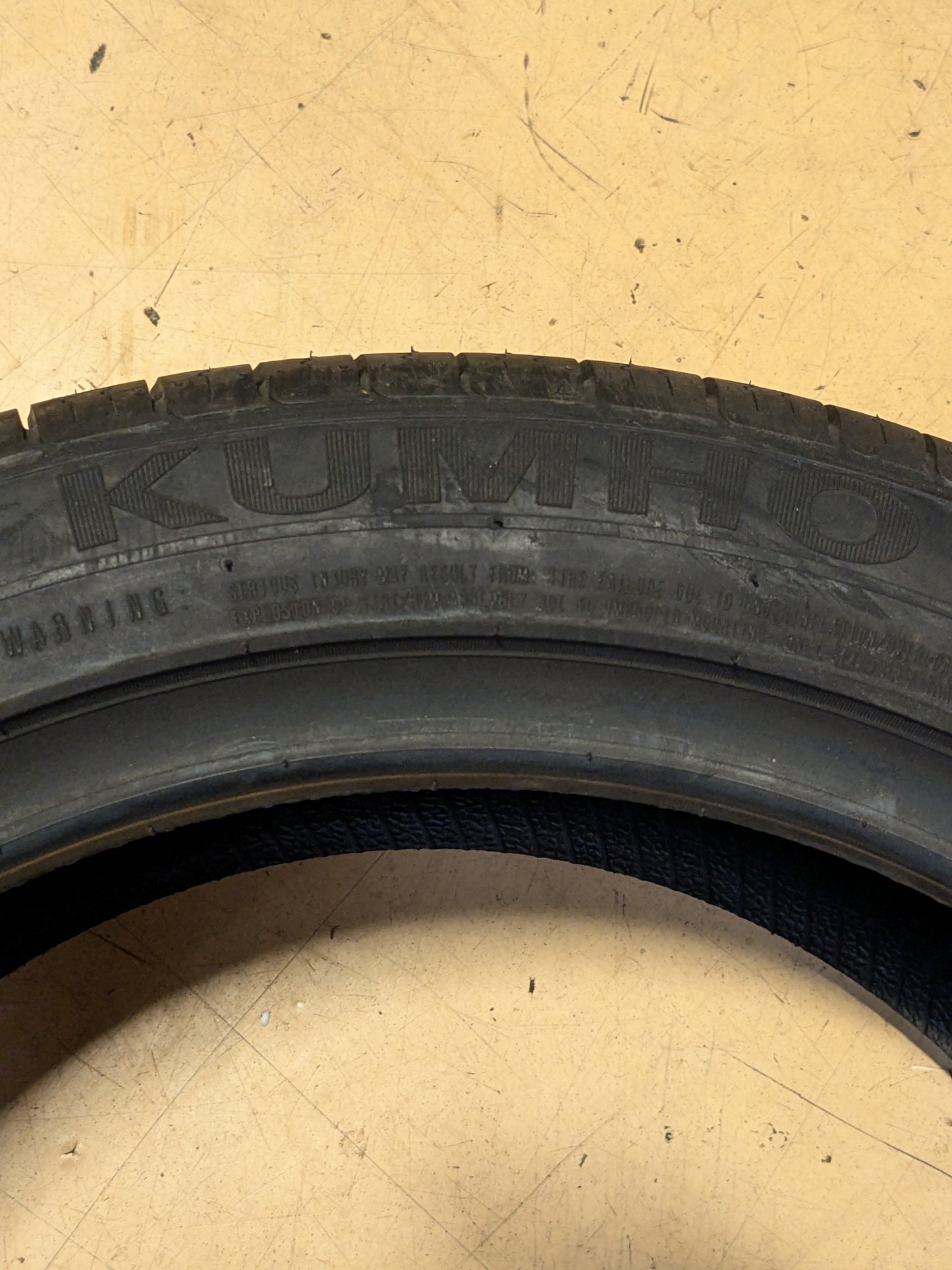2 KUMHO ECSTA LX PLATINUM 215 45 17 91W XL ALL SEASON TIRE 2127243