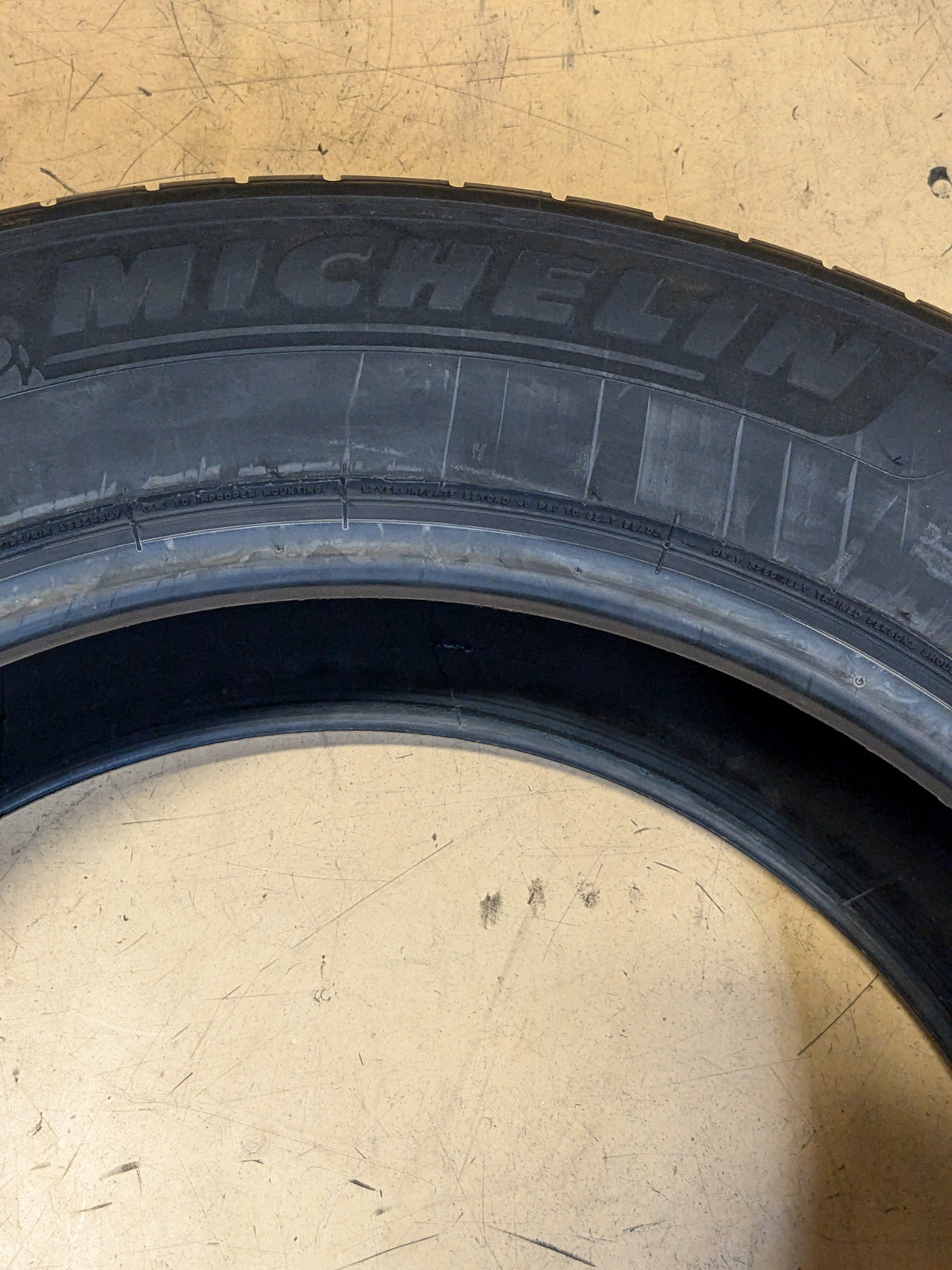 NEW MICHELIN XL PILOT SPORT ALL SEASON TIRE 255 55 20 110Y 46513