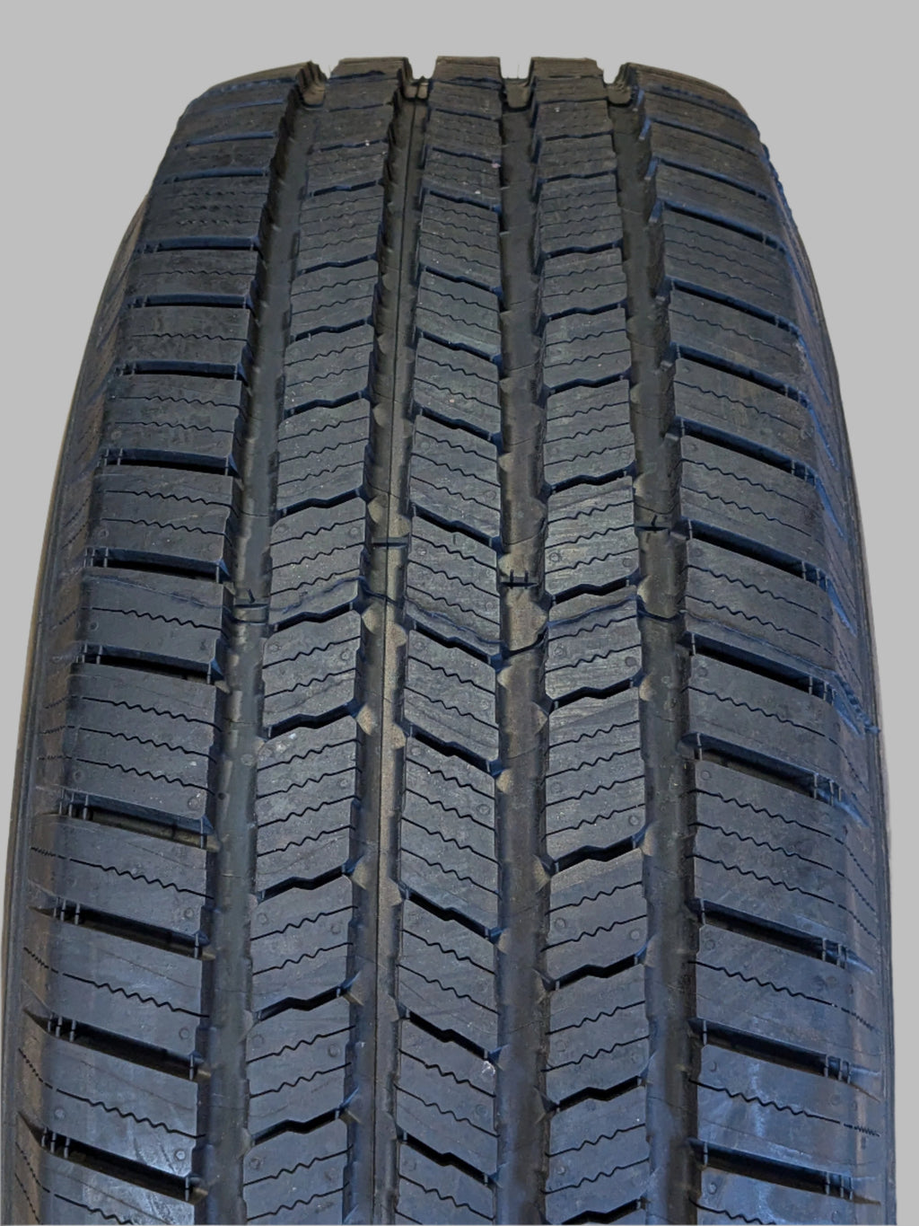 NEW MICHELIN DEFENDER LTX M/S ALL SEASON TIRE BSW 255 70 17 112T 01832