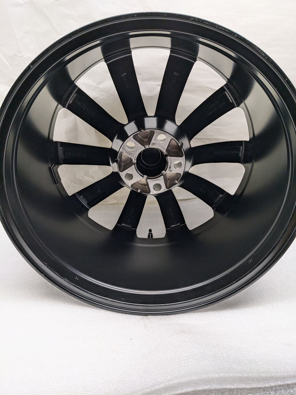 1 EVANNEX WHEEL 19X9.5 ET35 5X115 BP BLACK W/ 2021+SENSOR FOR MODEL 3/Y NEW SR