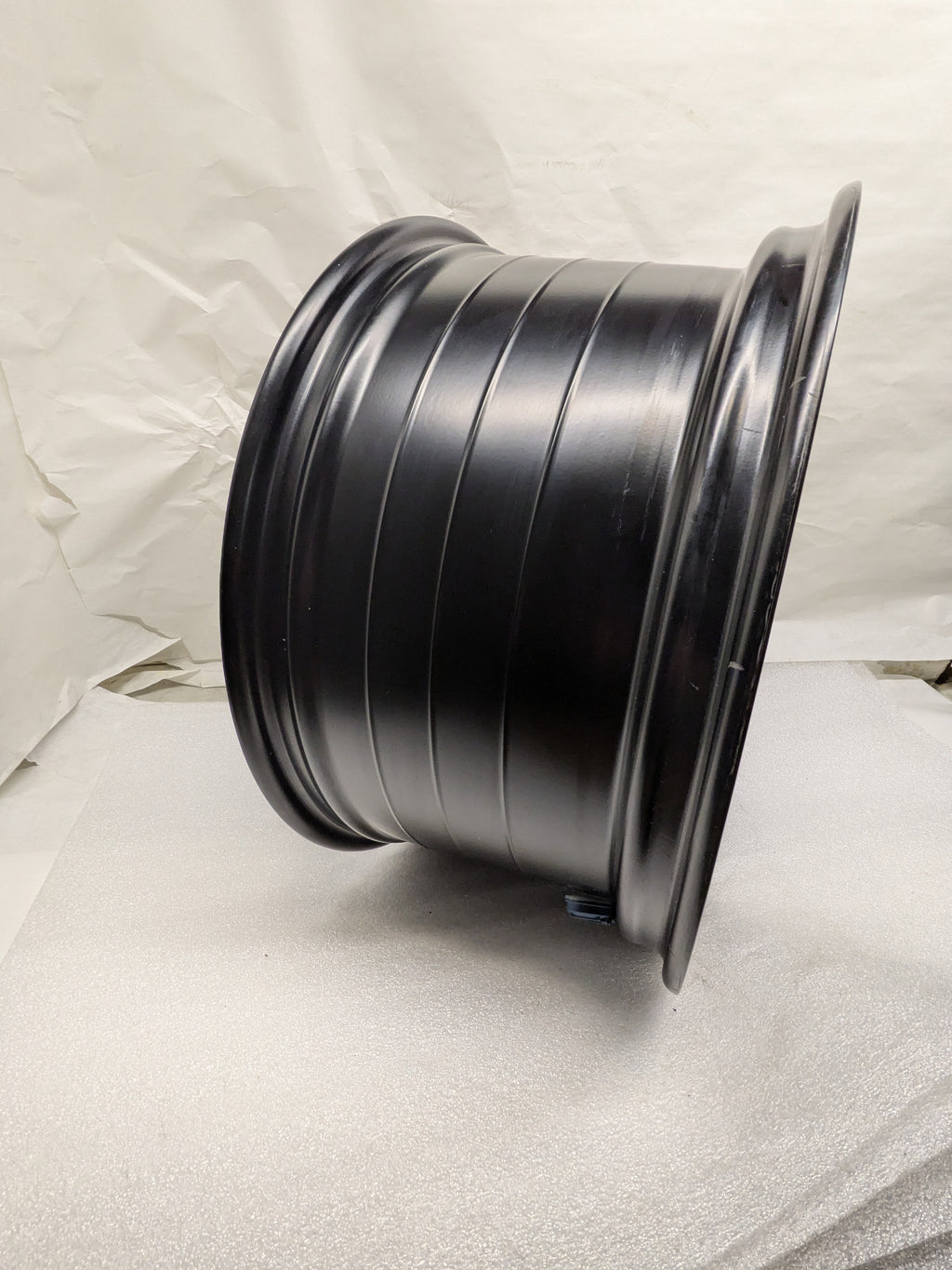 1 EVANNEX WHEEL 19X9.5 ET35 5X115 BP BLACK W/ 2021+SENSOR FOR MODEL 3/Y NEW SR