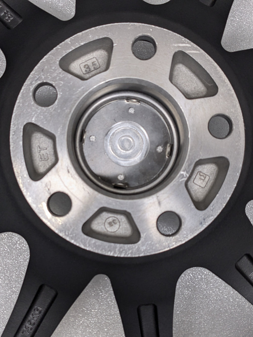 1 TEKNIFORM WHEEL 19X9.5 ET35 5X120 BP SILVER 0278 USED