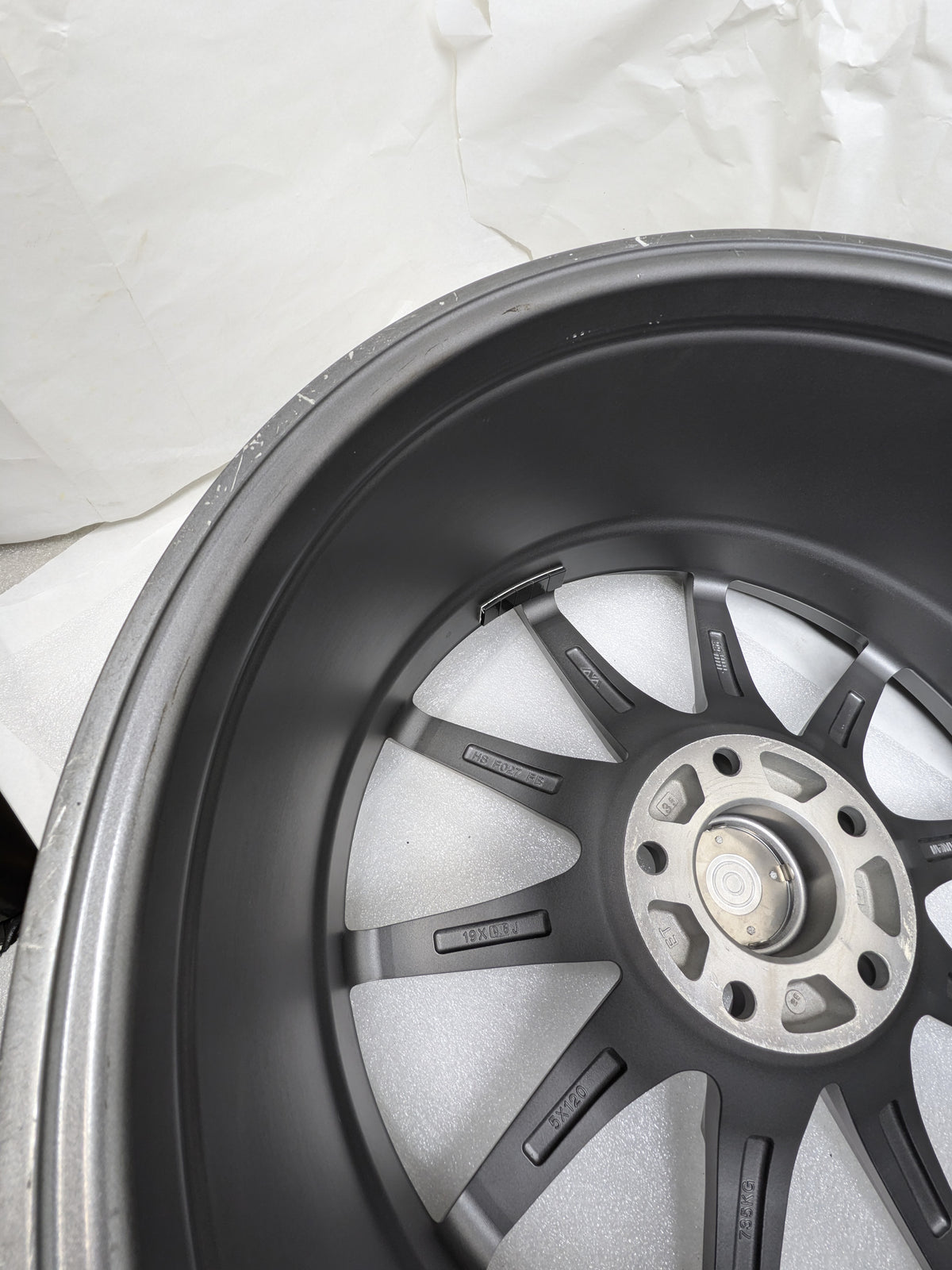 1 TEKNIFORM WHEEL 19X9.5 ET35 5X120 BP SILVER 0278 USED