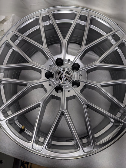 1 TEKNIFORM WHEEL 20X9 ET30 5X112 BP SILVER 006-12SD USED