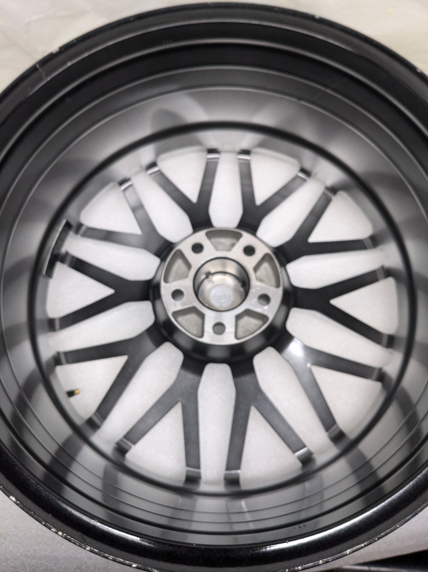1 TEKNIFORM WHEEL 20X9 ET30 5X112 BP SILVER 006-12SD USED