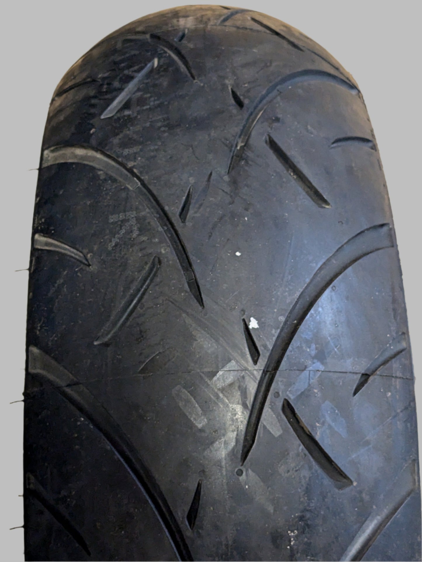 METZELER ME888 MARATHON ULTRA 200 60 16 79V BSW REAR MOTORCYCLE TIRE 2704000