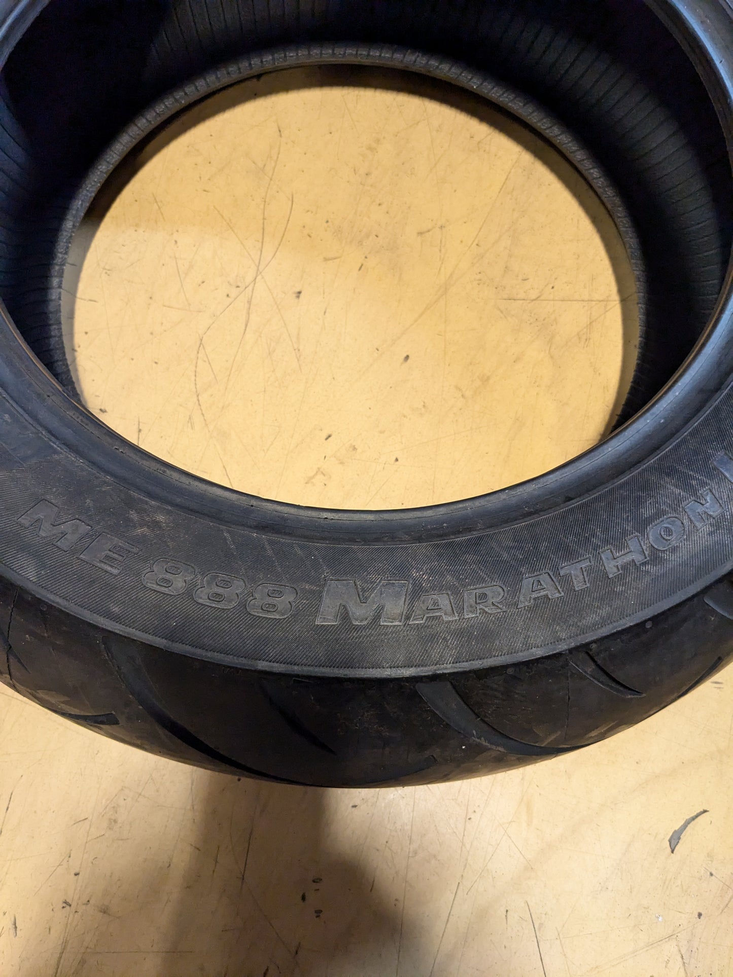 METZELER ME888 MARATHON ULTRA 200 60 16 79V BSW REAR MOTORCYCLE TIRE 2704000
