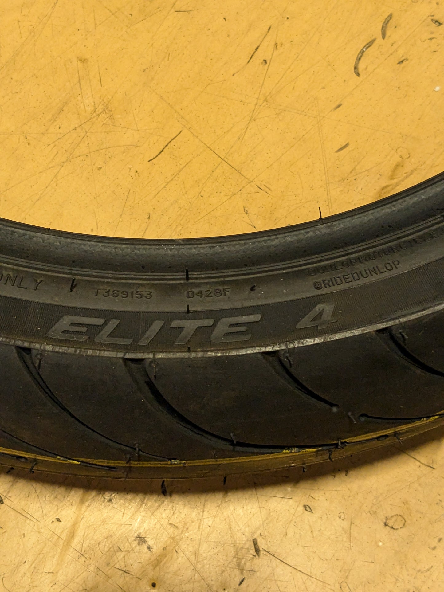 DUNLOP ELITE 4 BSW 130 70 18 63H FRONT MOTORCYCLE WHEEL 45119687