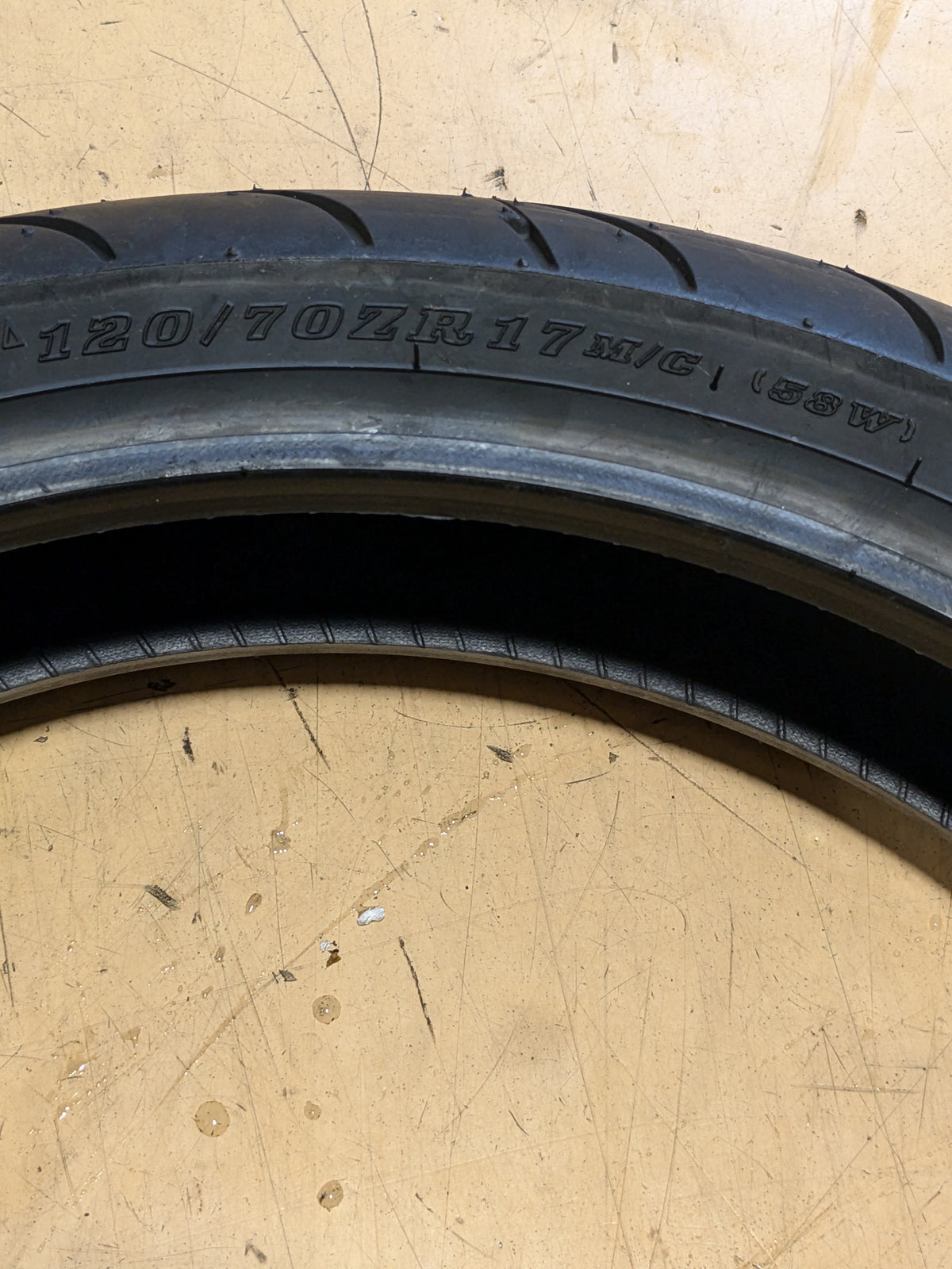 DUNLOP SPORTMAX ROADSMART III 120 70 17 58W FRONT MOTORCYCLE TIRE 45227051