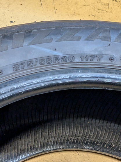 2 BRIDGESTONE BLIZZAK DM-V2 275 55 20 117T WINTER TIRE STUDLESS 015845
