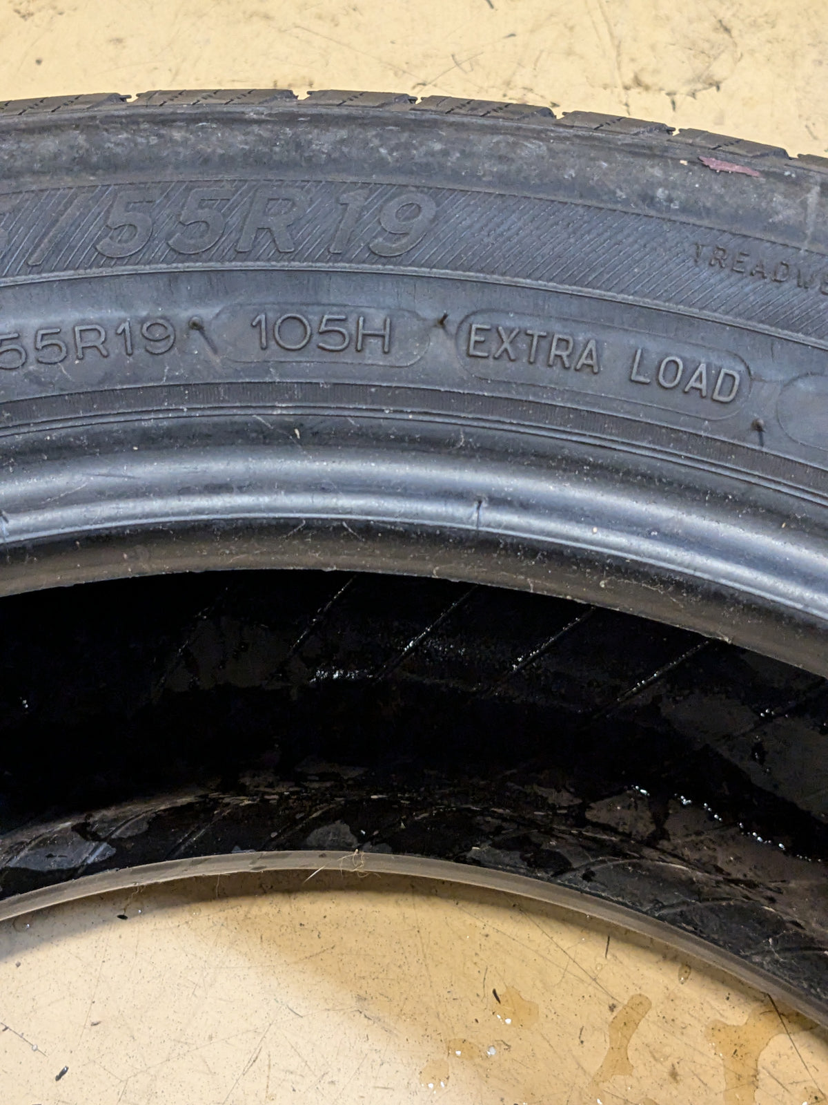 USED MICHELIN DEFENDER LTX M/S BSW 235 55 19 105H ALL SEASON TIRE 77364