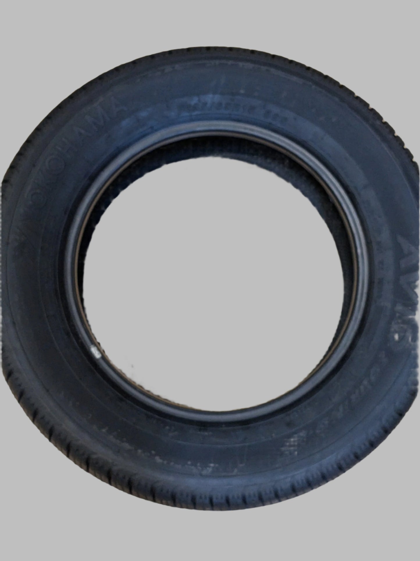 4 YOKOHAMA AVID TOURING S 195 65 15 89S ALL SEASON TIRE 110131808