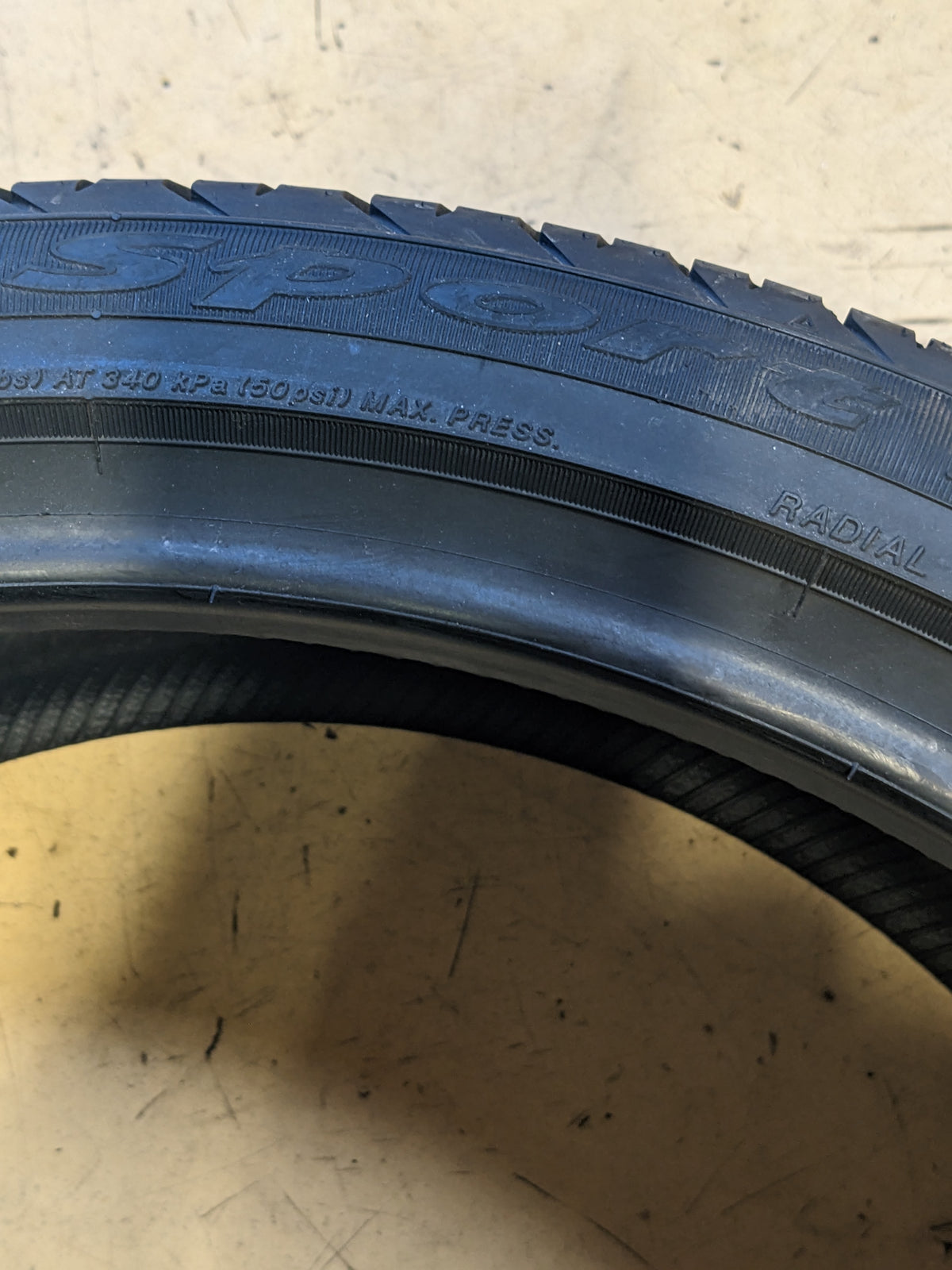 YOKOHAMA ADVAN SPORT A/S+ 245 35 20 95Y ALL SEASON TIRE 110140662