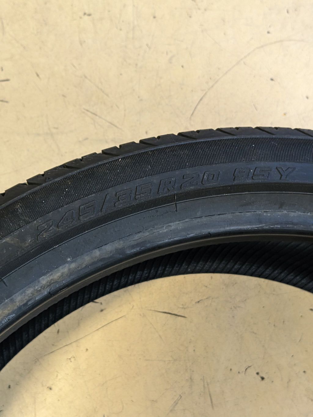 YOKOHAMA ADVAN SPORT A/S+ 245 35 20 95Y ALL SEASON TIRE 110140662