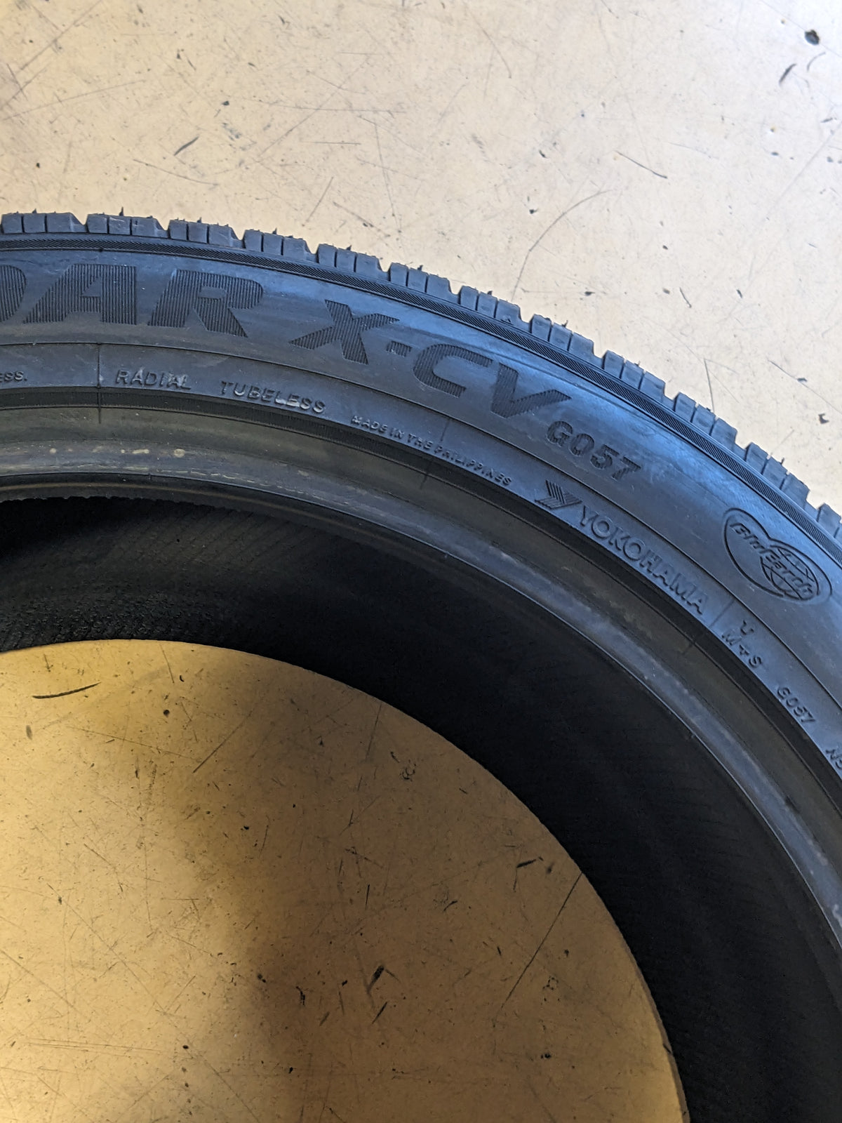 YOKOHAMA GEOLANDER X-CV G057 265 45 20 108W ALL SEASON TIRE 110157002