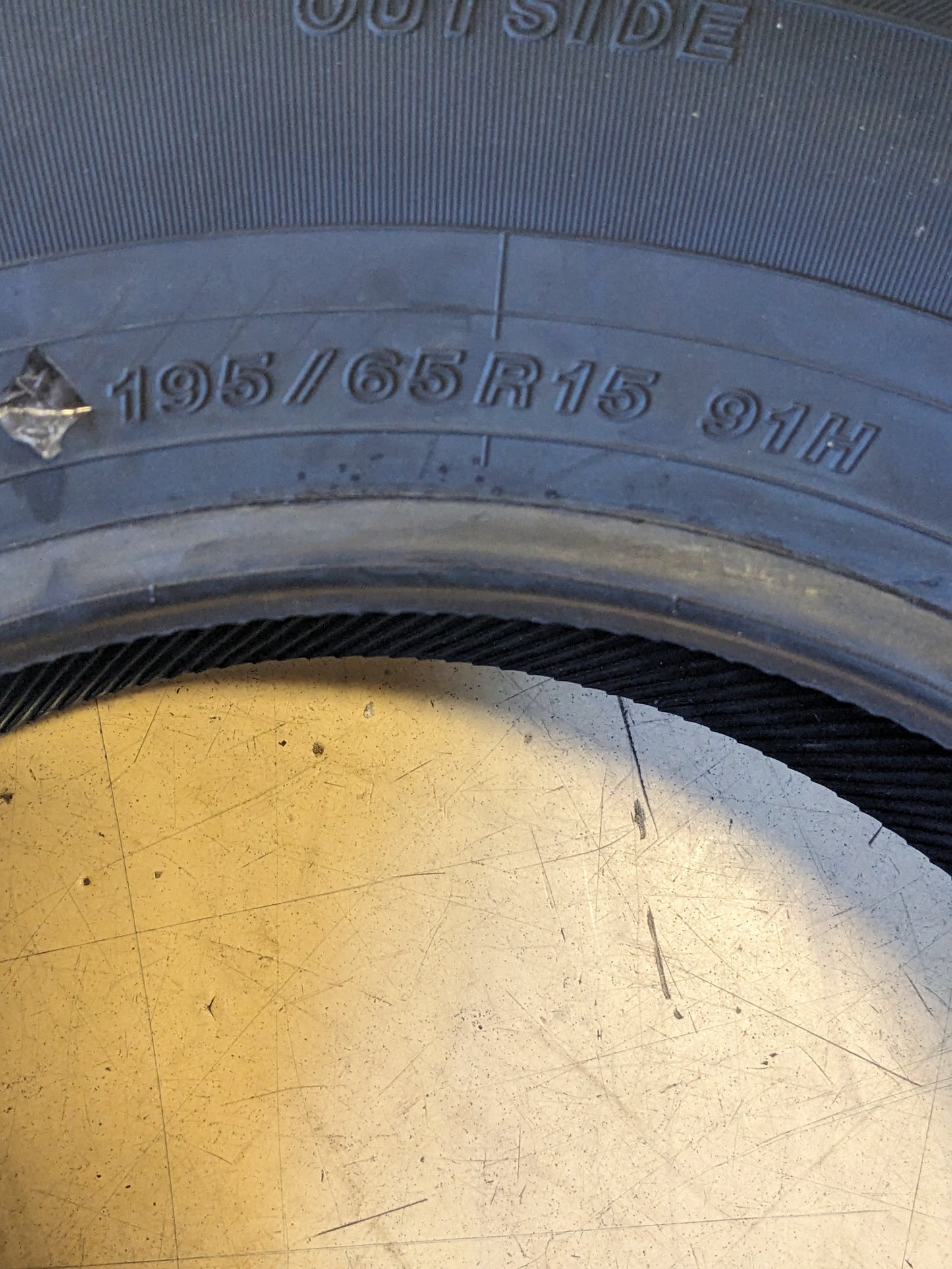 YOKOHAMA AVID ASCEND GT BSW P 195 65  15 91H ALL SEASON TIRE 110132705