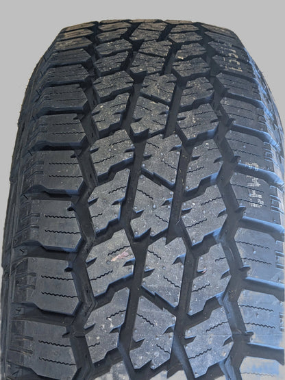 YOKOHAMA GEOLANDAR A/T4 265 60 20 118S 110101851 ALL SEASON