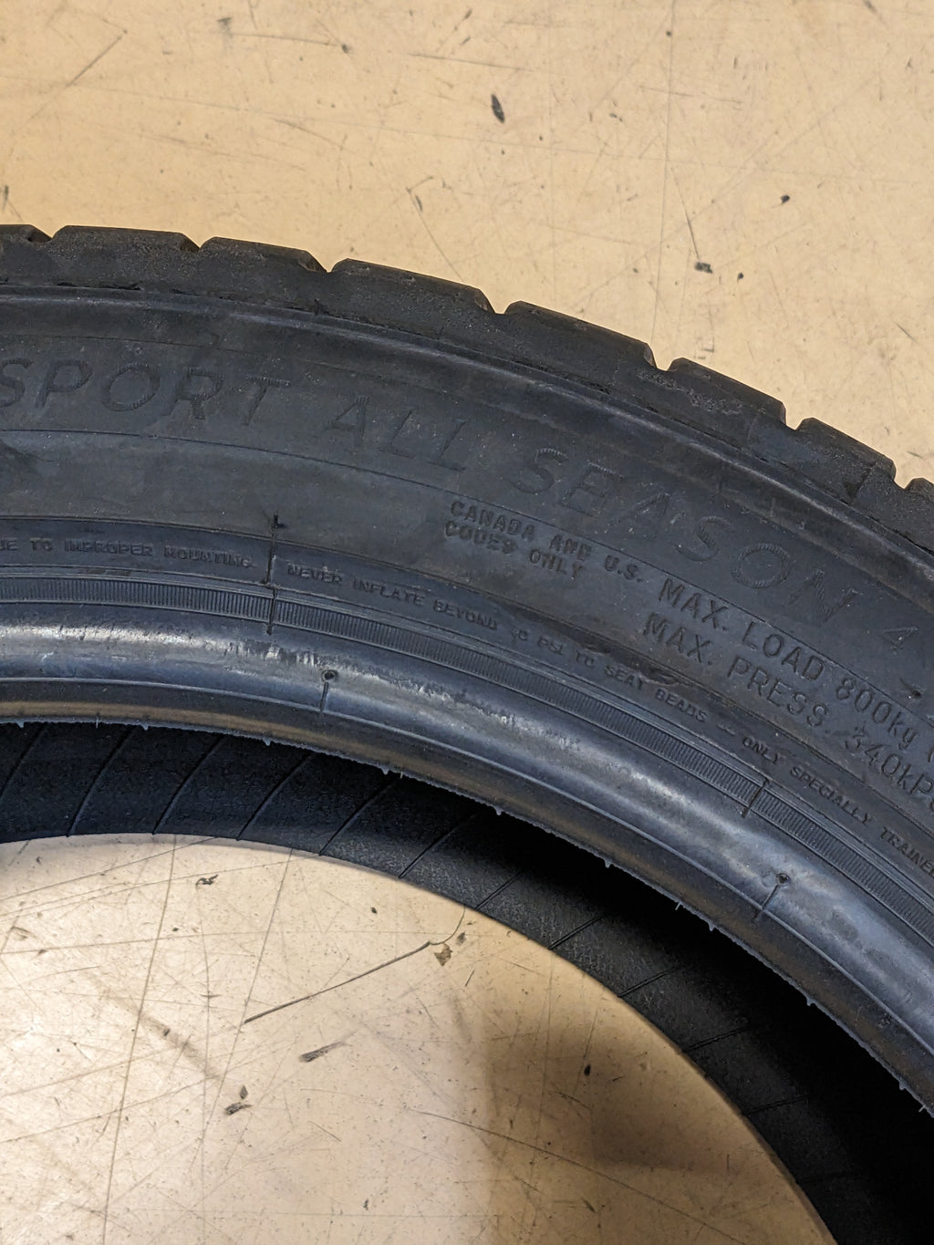 MICHELIN PILOT SPORT ALL SEASON 4 245 45 18 100Y 89319