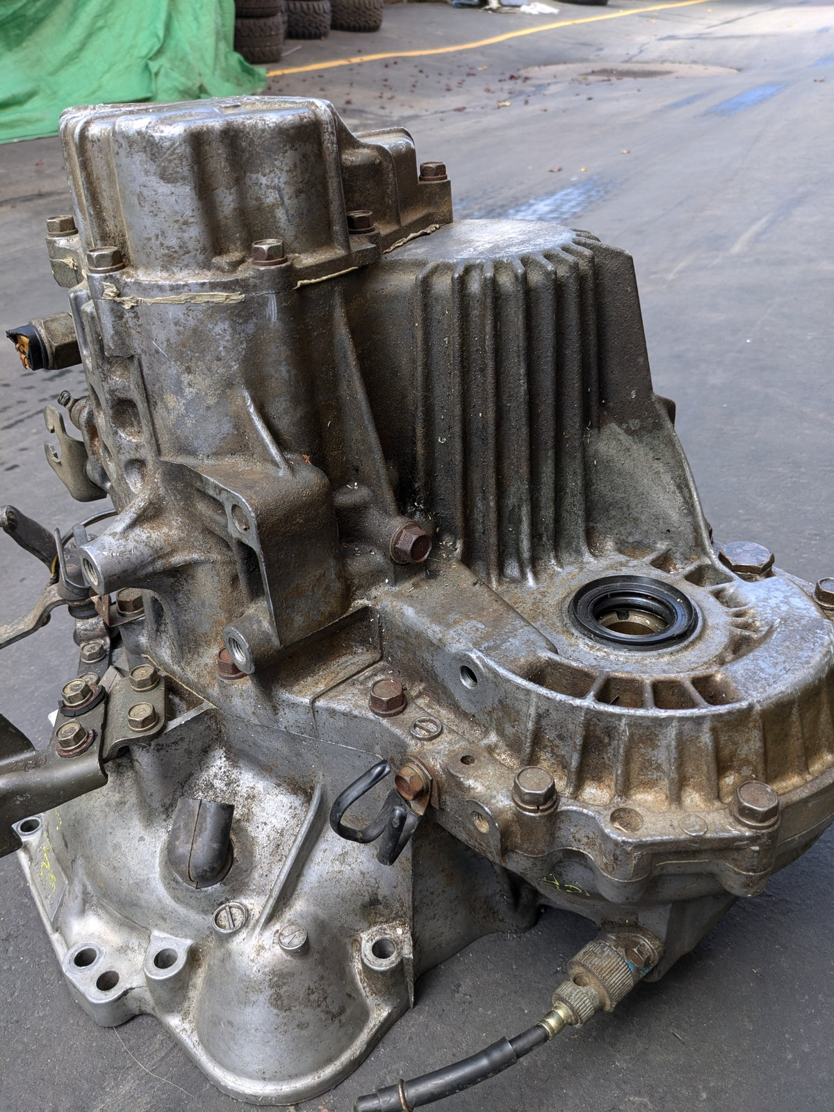 USED 1995-1999 MITSUBISHI ECLIPSE GST TURBO 5SPEED MANUAL TRANSMISSION MD720901