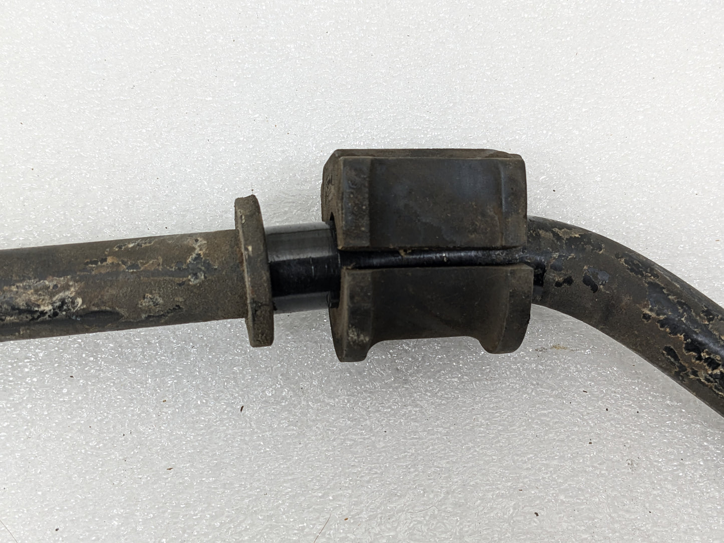 USED PORSCHE STABILIZER BAR 965-343-707-33 WITH BUSHINGS 964-343-792-20