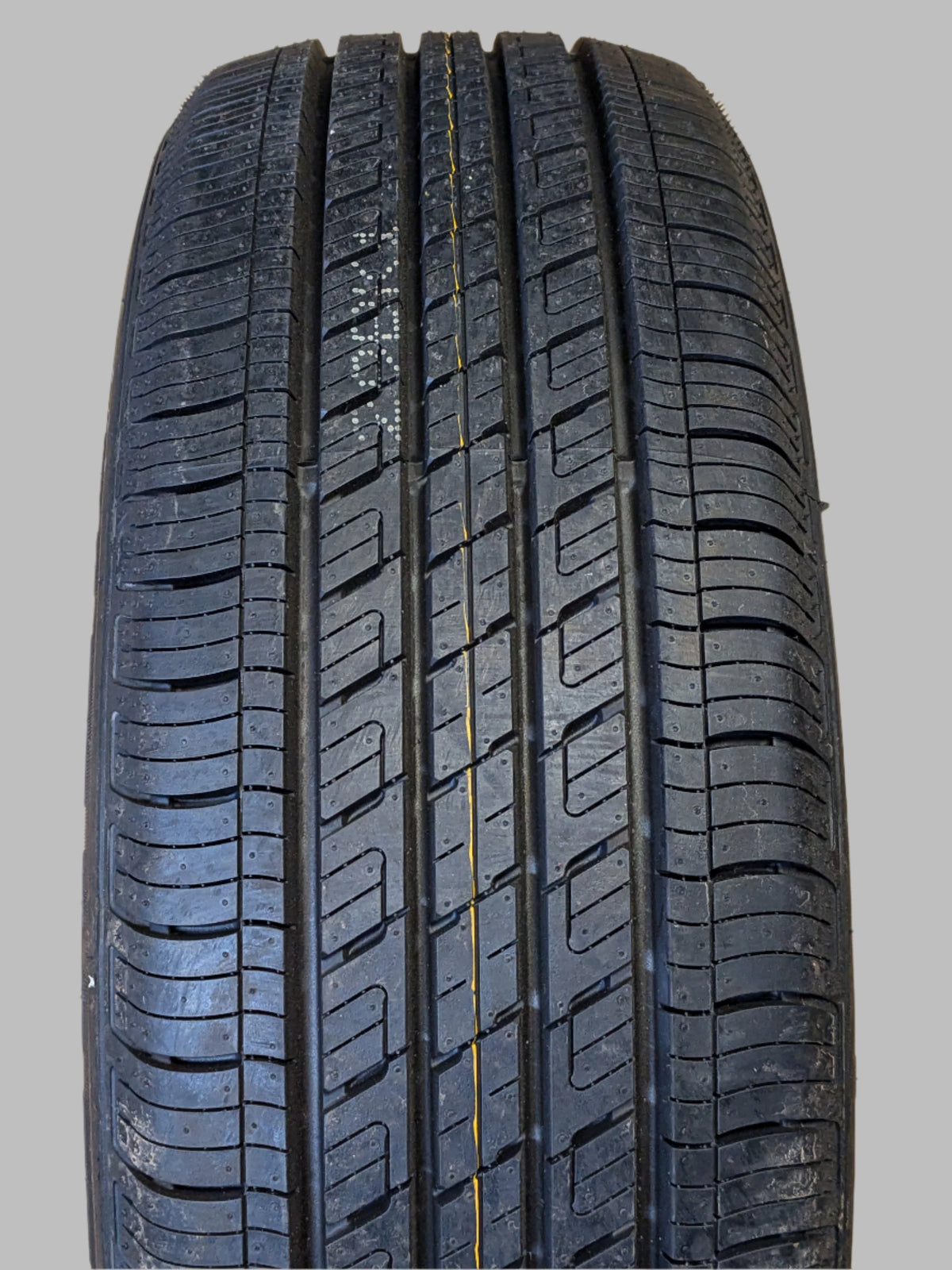 2 NEXEN ARIA AH7 215 60 16 95T ALL SEASON TIRES 14501NXK