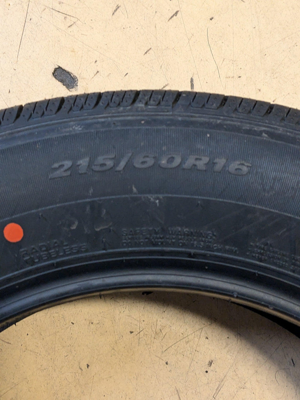 2 NEXEN ARIA AH7 215 60 16 95T ALL SEASON TIRES 14501NXK