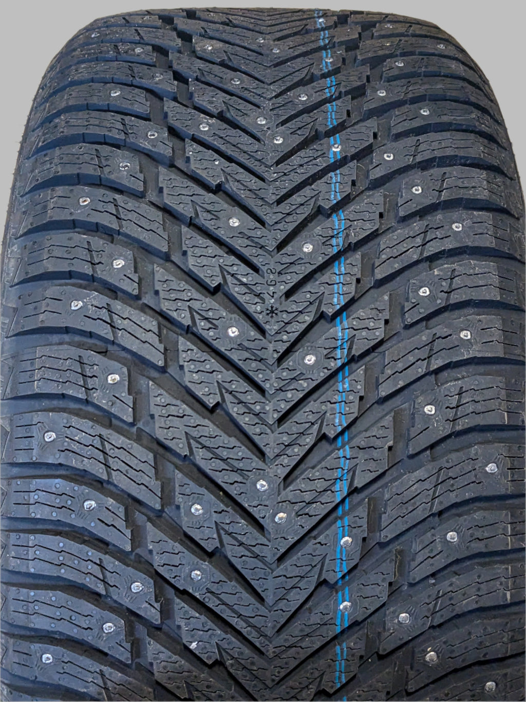 NOKIAN STUDDED HAKKAPELIITTA 10 SUV 315 40 21 115T WINTER TIRE TS32528