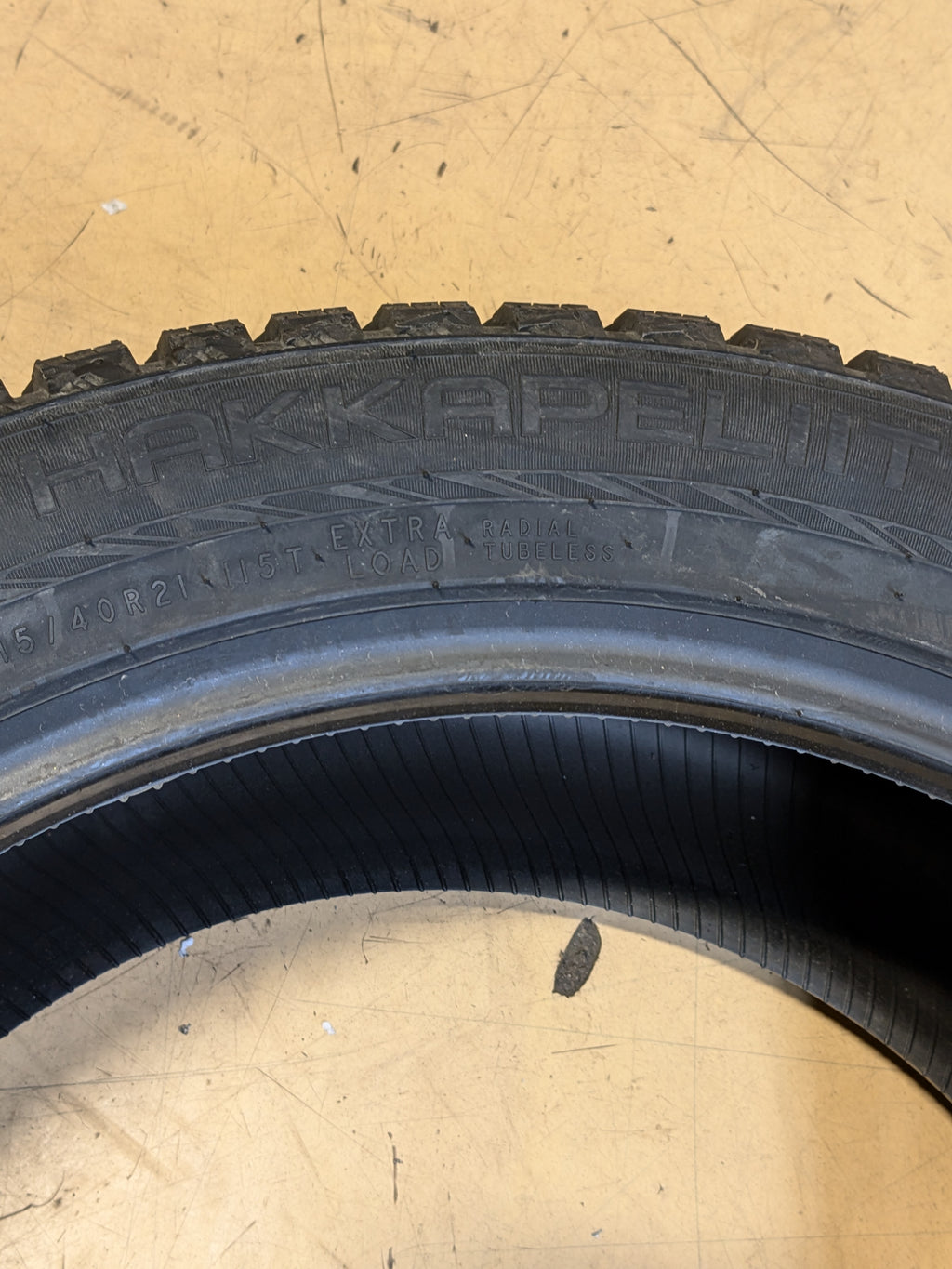 NOKIAN STUDDED HAKKAPELIITTA 10 SUV 315 40 21 115T WINTER TIRE TS32528