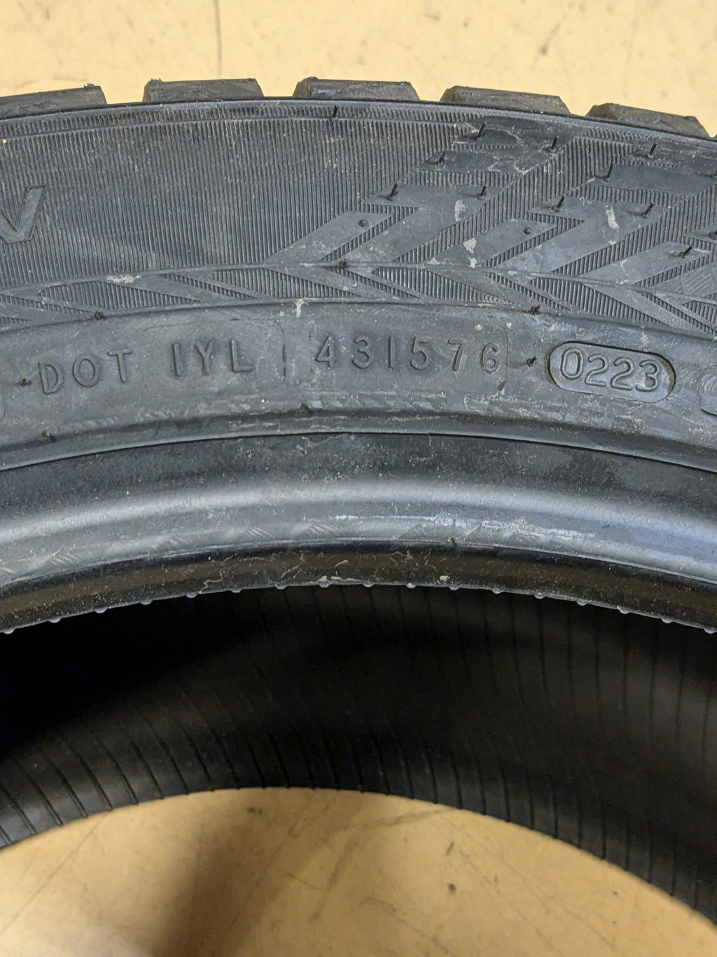 NOKIAN STUDDED HAKKAPELIITTA 10 SUV 315 40 21 115T WINTER TIRE TS32528