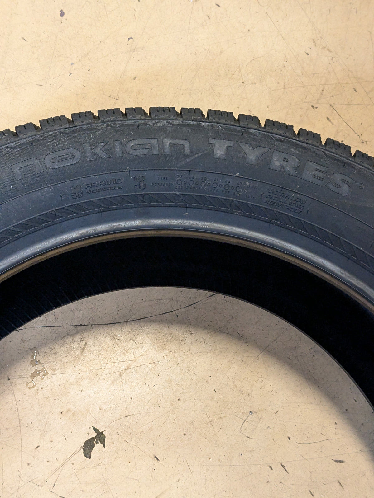NOKIAN STUDLESS HAKKAPELIITTA R5 SUV HL 275 50 22 116T XL WINTER TIRE T433380