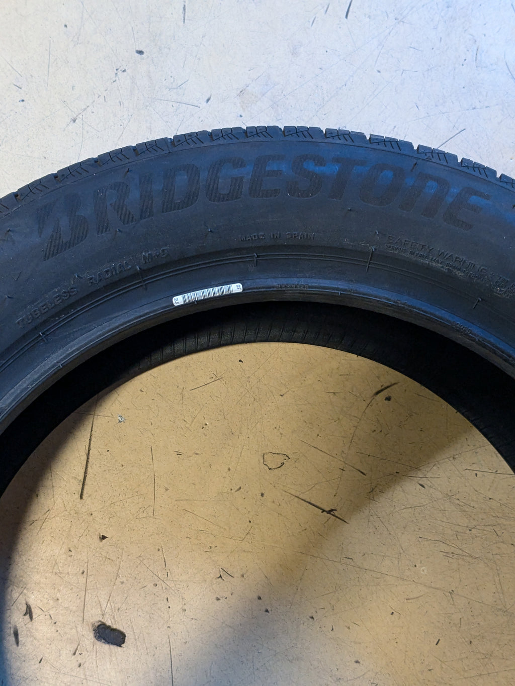 BRIDGESTONE TURANZA LS100 225 55 18 102h ALL SEASON TIRE 014393