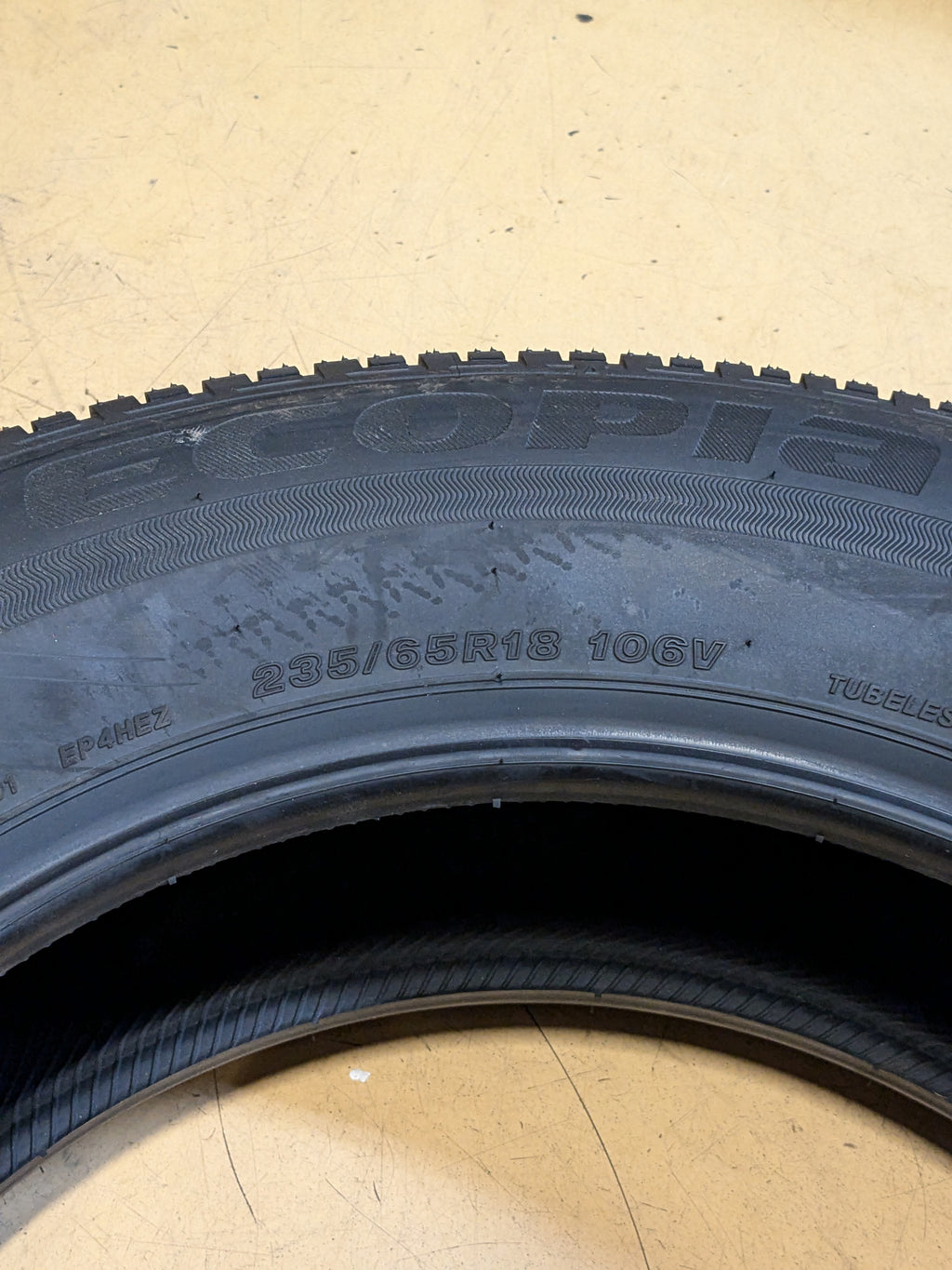 2 BRIDGESTONE ECOPIA H/L 422 PLUS 235 65 18 106V ALL SEASON TIRE 004620
