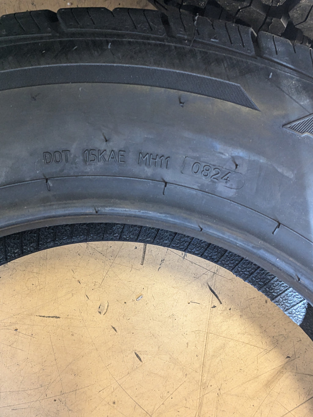 4 BFGOODRICH ADVANTAGE CONTROL 195 65 15 91H ALL SEASON TIRES 91365
