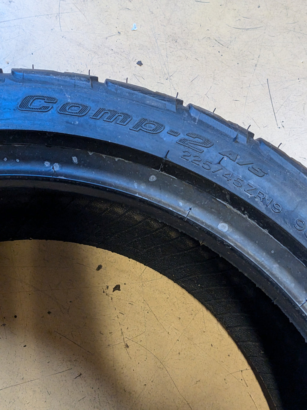 2 BFGOODRICH G-FORCE COMP-2 A/S PLUS P 225 45 19 96W XL ALL SEASON TIRES 00905
