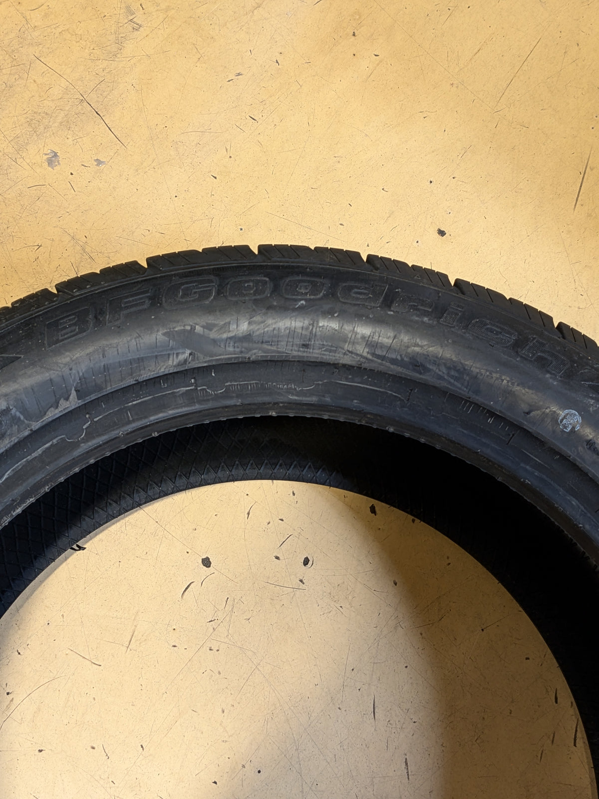 BFGOODRICH ADVANTAGE CONTROL A/S 265 50 20 107V ALL SEASON TIRE 30990