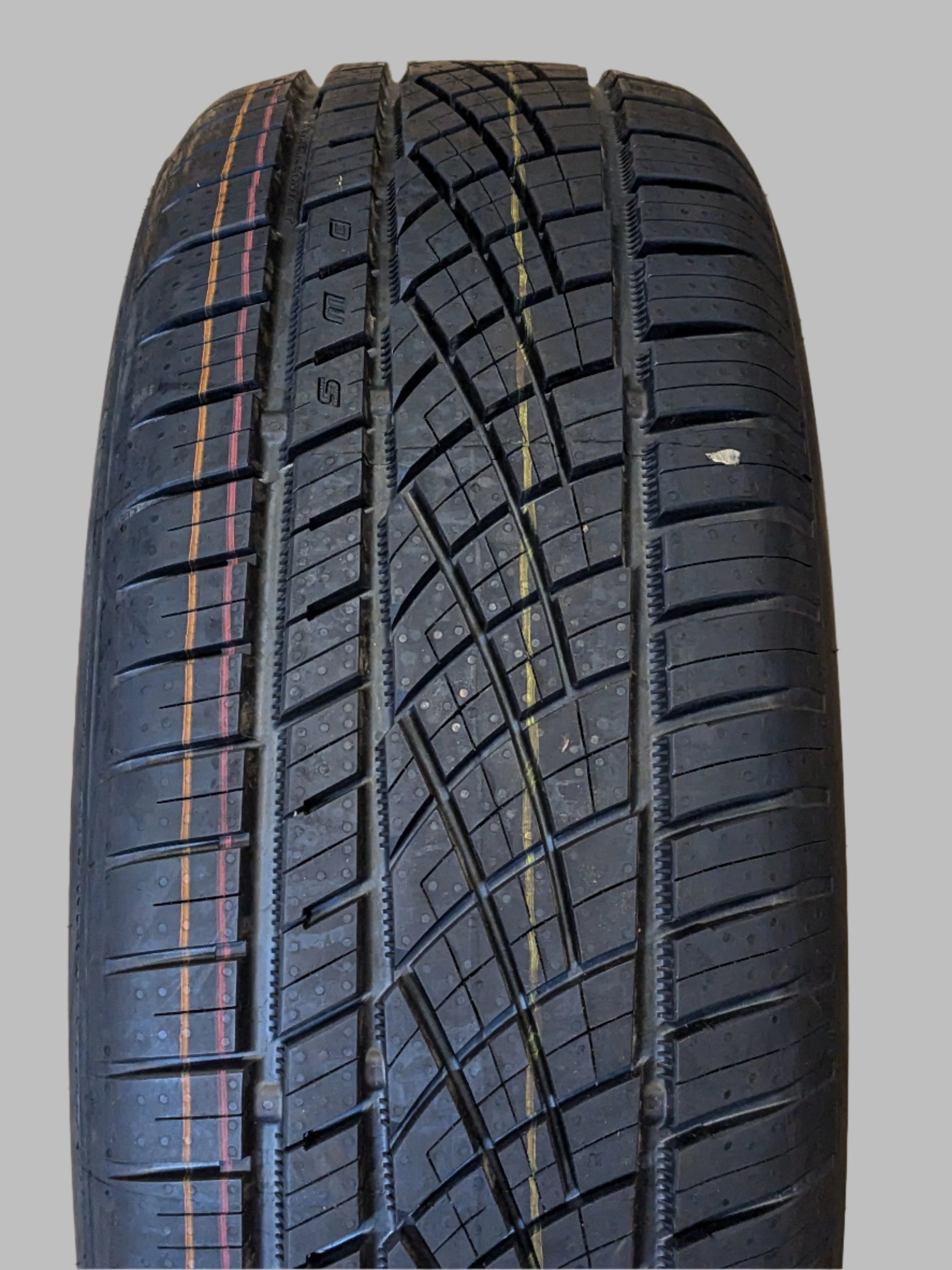 2 CONTINENTAL EXTREMECONTACT DWS06 PLUS P 215 55 17 94W SL UHP TIRE 15572720000