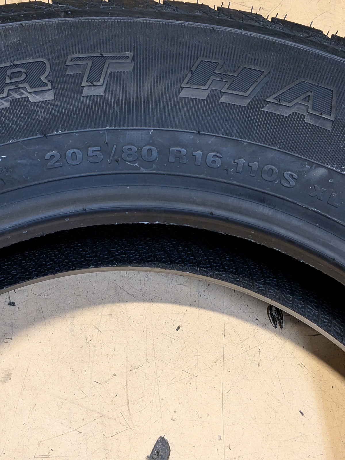 2 ACHILLES DESERT HAWK A/T BSW P 205 80 16 110S SL ALL TERRAIN TIRES MAI208016