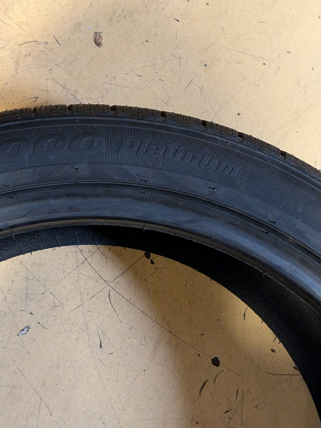 2 NEXEN N5000 PLATINUM BSW P 235 40 18 95W XL ALL SEASON TIRE 18209NXK