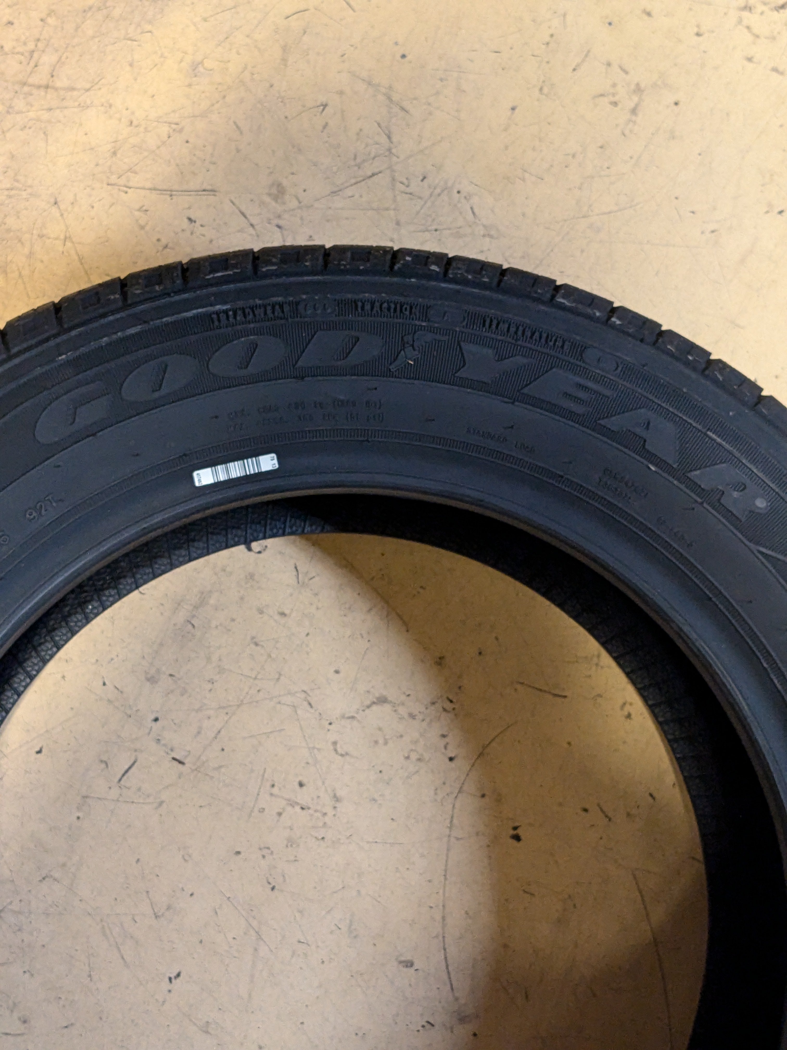 GOODYEAR ASSURANCE A/S P 205 60 16 92T SLALL SEASON TIRES 407212374