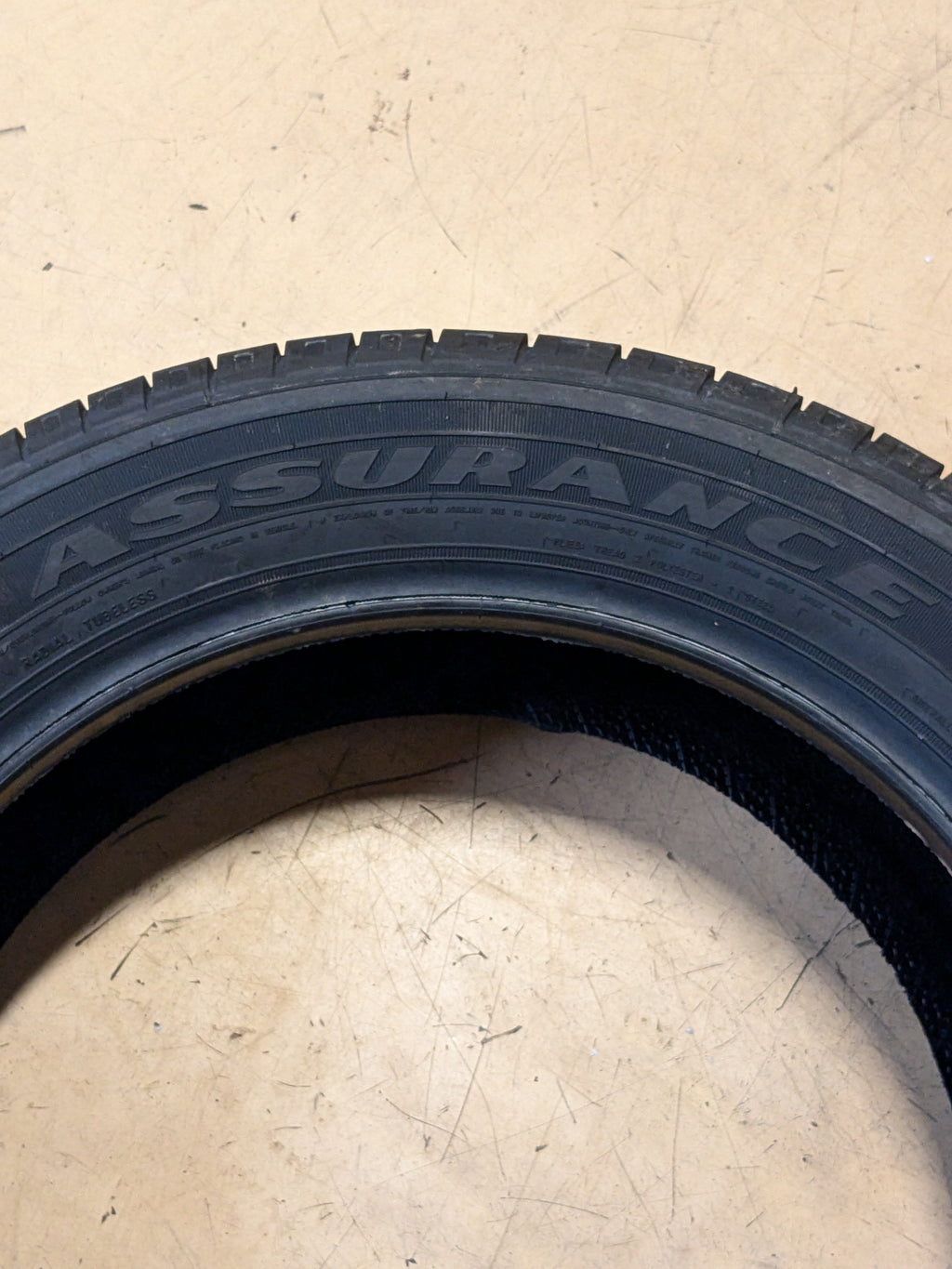 GOODYEAR ASSURANCE ALL SEASON 235 55 19 101H 407924374