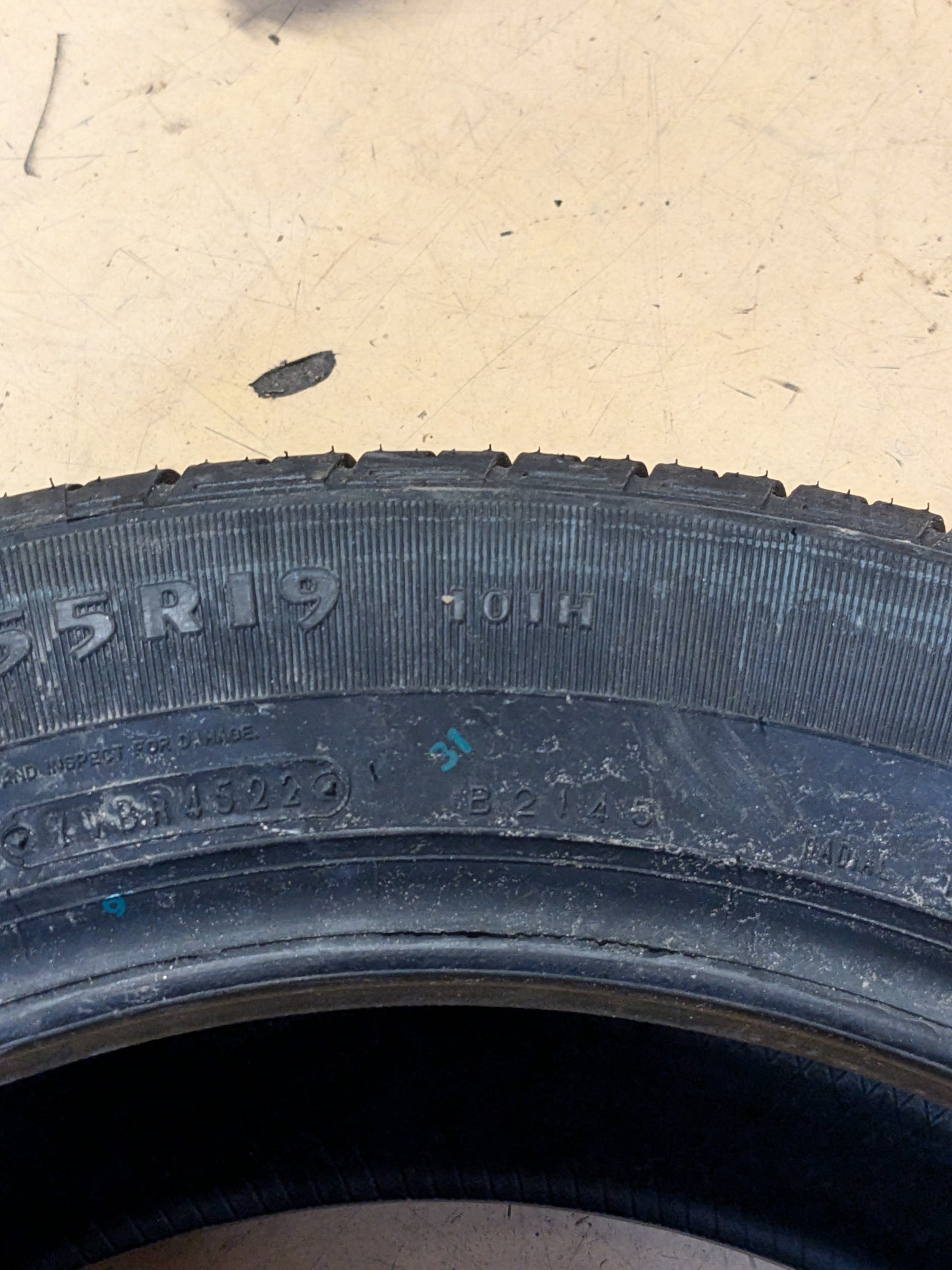 GOODYEAR EAGLE RS-A BSW P 235 55 19 101H ALL SEASON TIRE 732770500