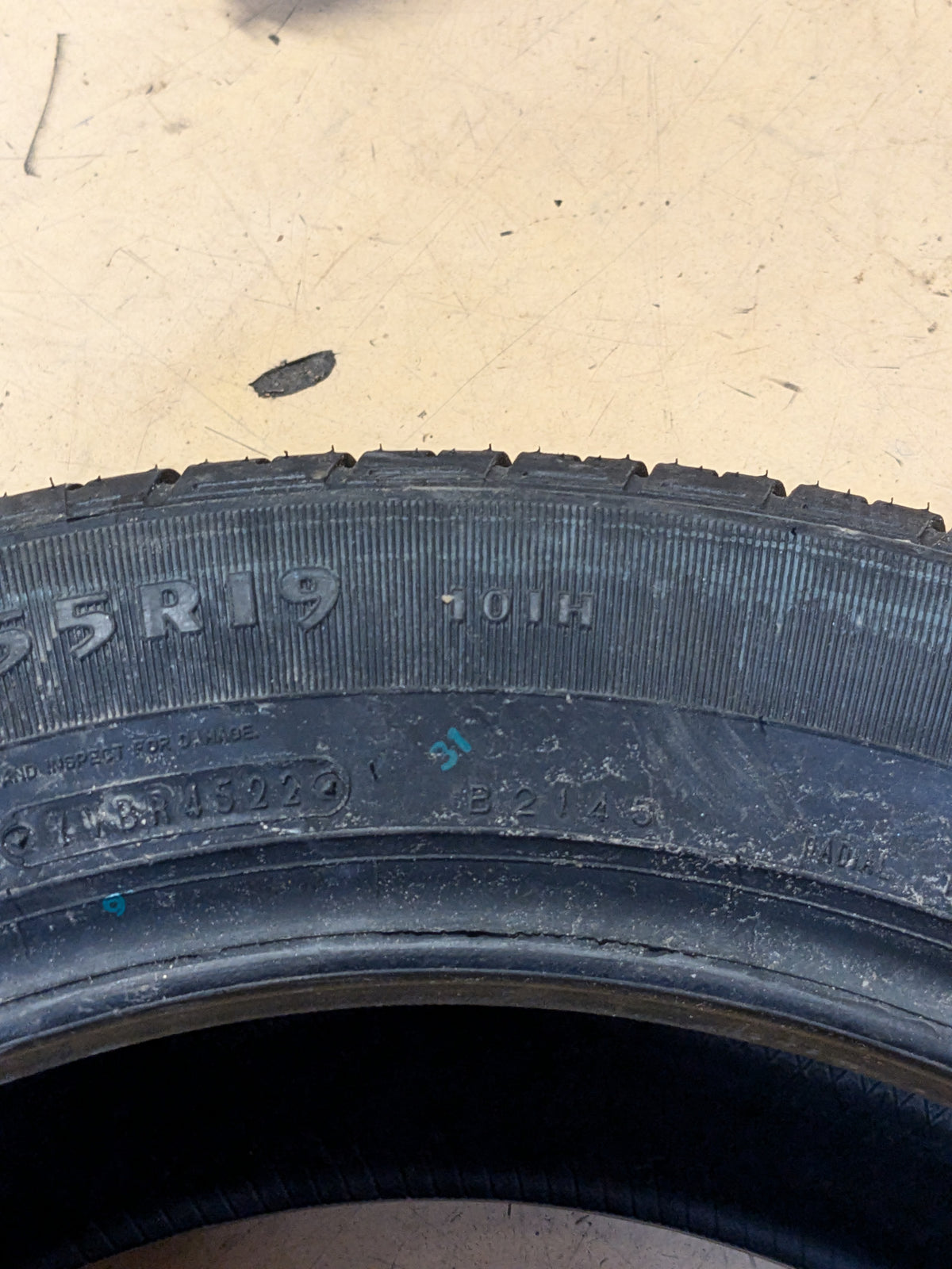 GOODYEAR EAGLE RS-A BSW P 235 55 19 101H ALL SEASON TIRE 732770500