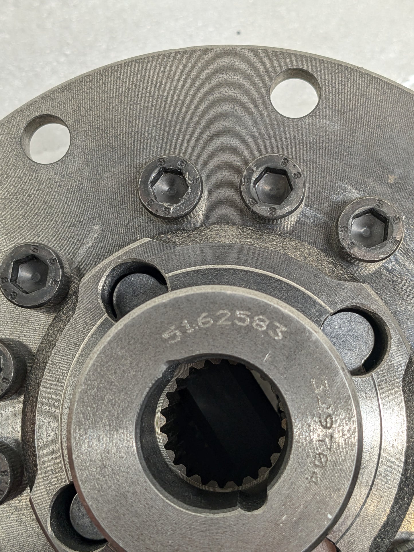 NEW HOLLAND 5162583 DIFFERENTIAL GEAR