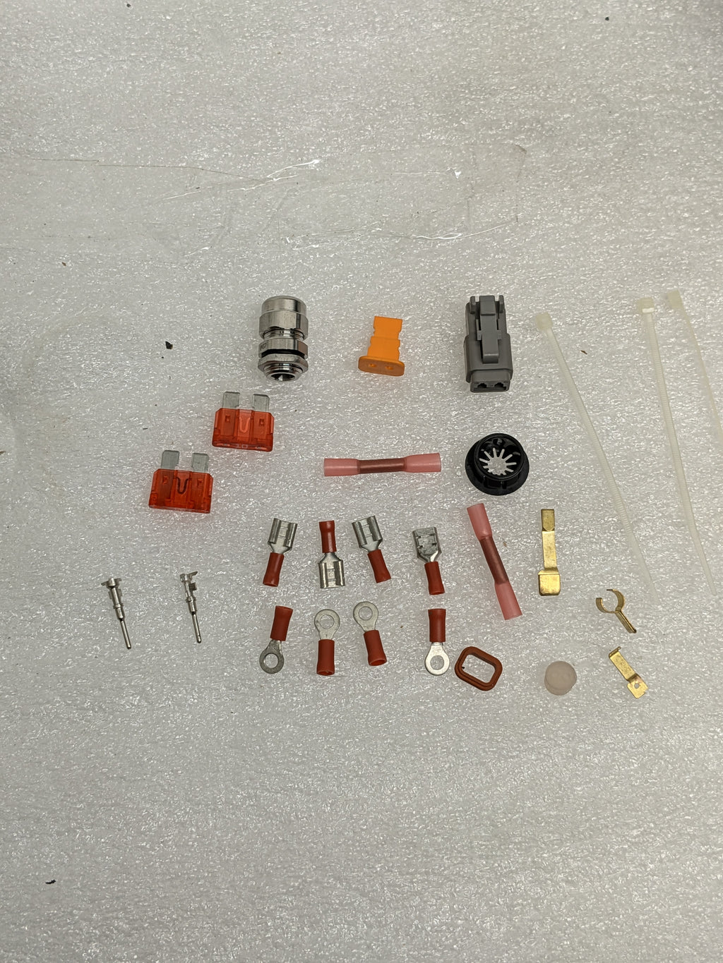 Auburn Gear Select-A-Loc Differential, GM 8.5” 10 BOLT, 2.73 & Up, 28 Spline 546018