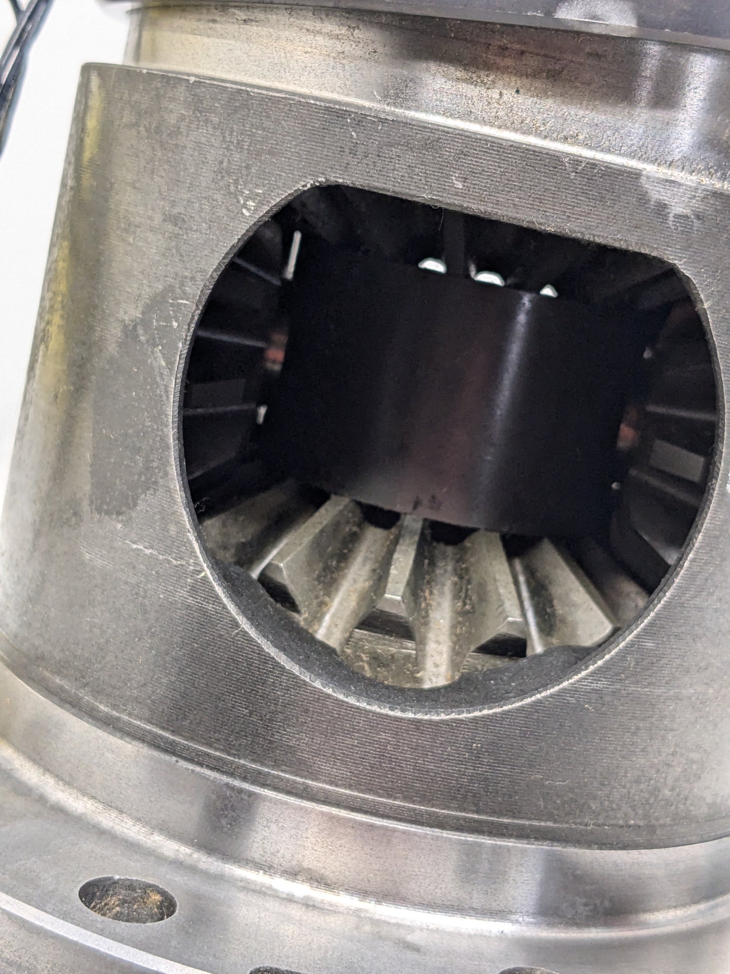 Auburn Gear Select-A-Loc Differential, GM 8.5” 10 BOLT, 2.73 & Up, 28 Spline 546018