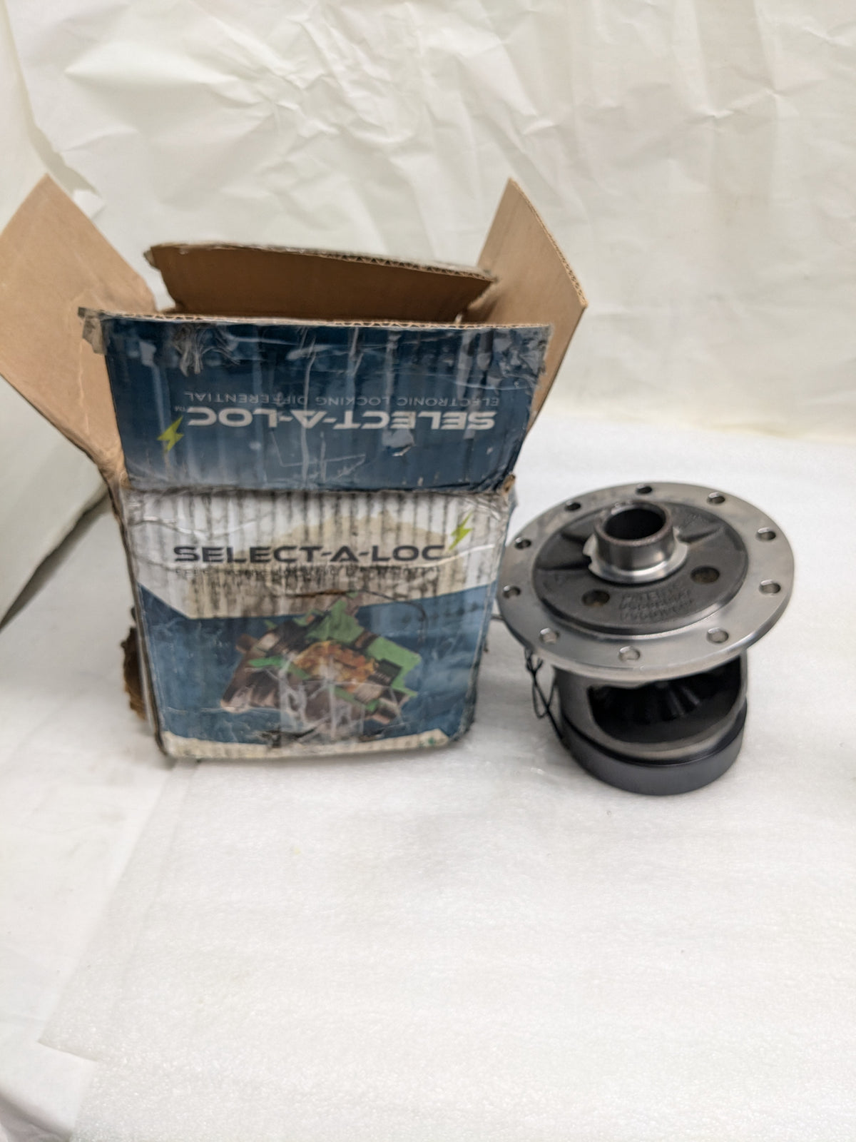 Auburn Gear Select-A-Loc Differential, GM 8.5” 10 BOLT, 2.73 & Up, 28 Spline 546018
