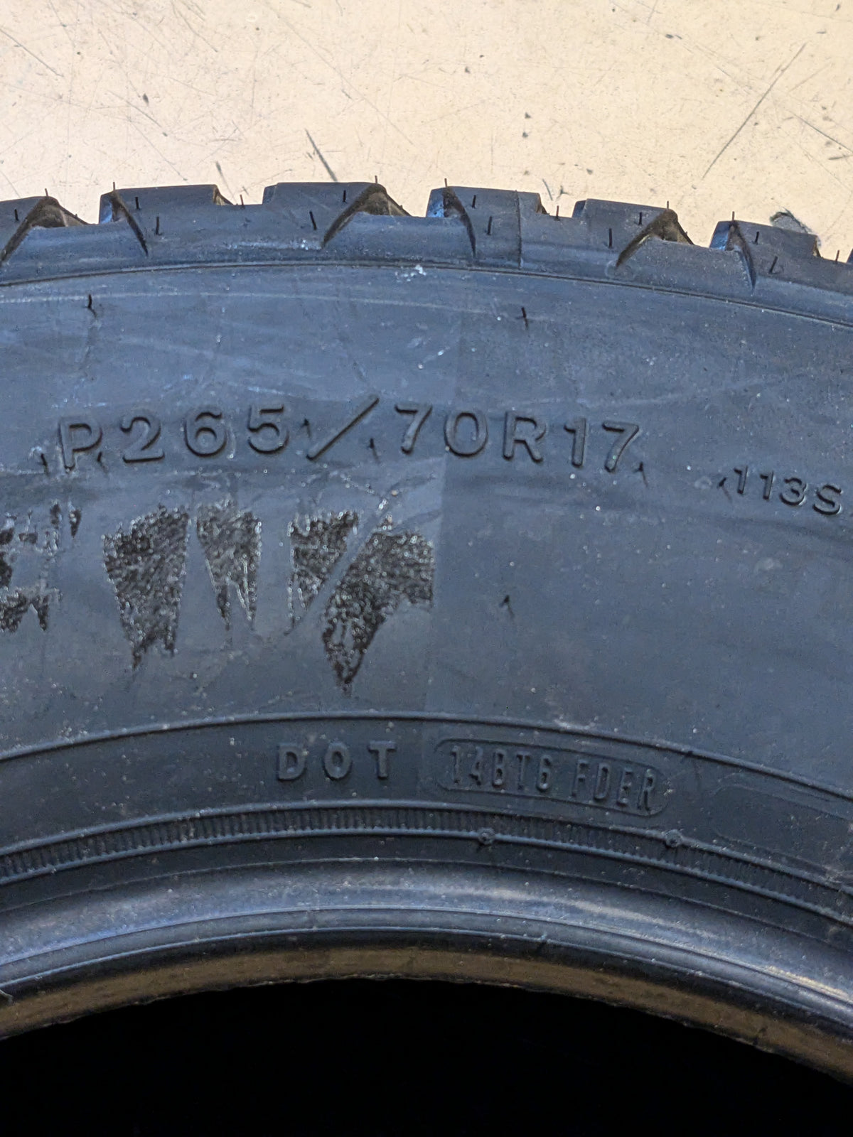 GOODYEAR WRANGLER AT/S OWL P 265 70 17 113S TIRE 410422176
