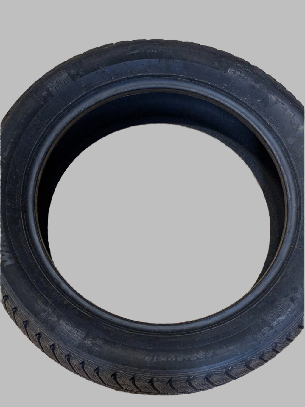 NEXEN WINGUARD ICE PLUS 235 50 18 97T WINTER TIRE 18539NXK