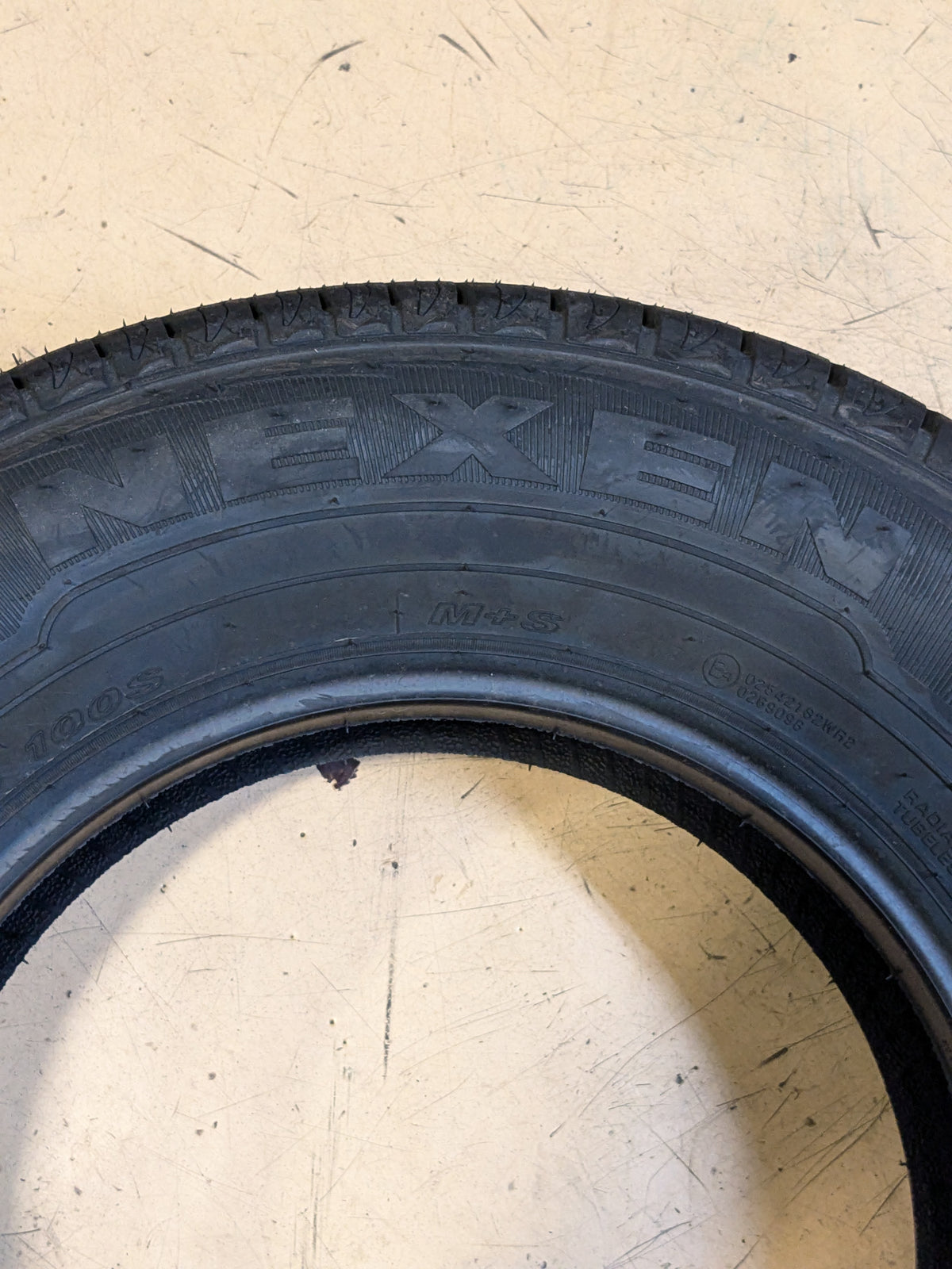 NEXEN ROADIAN HTX RH5 225 70 15 100S RWL ALL SEASON TIRE 13137NXK
