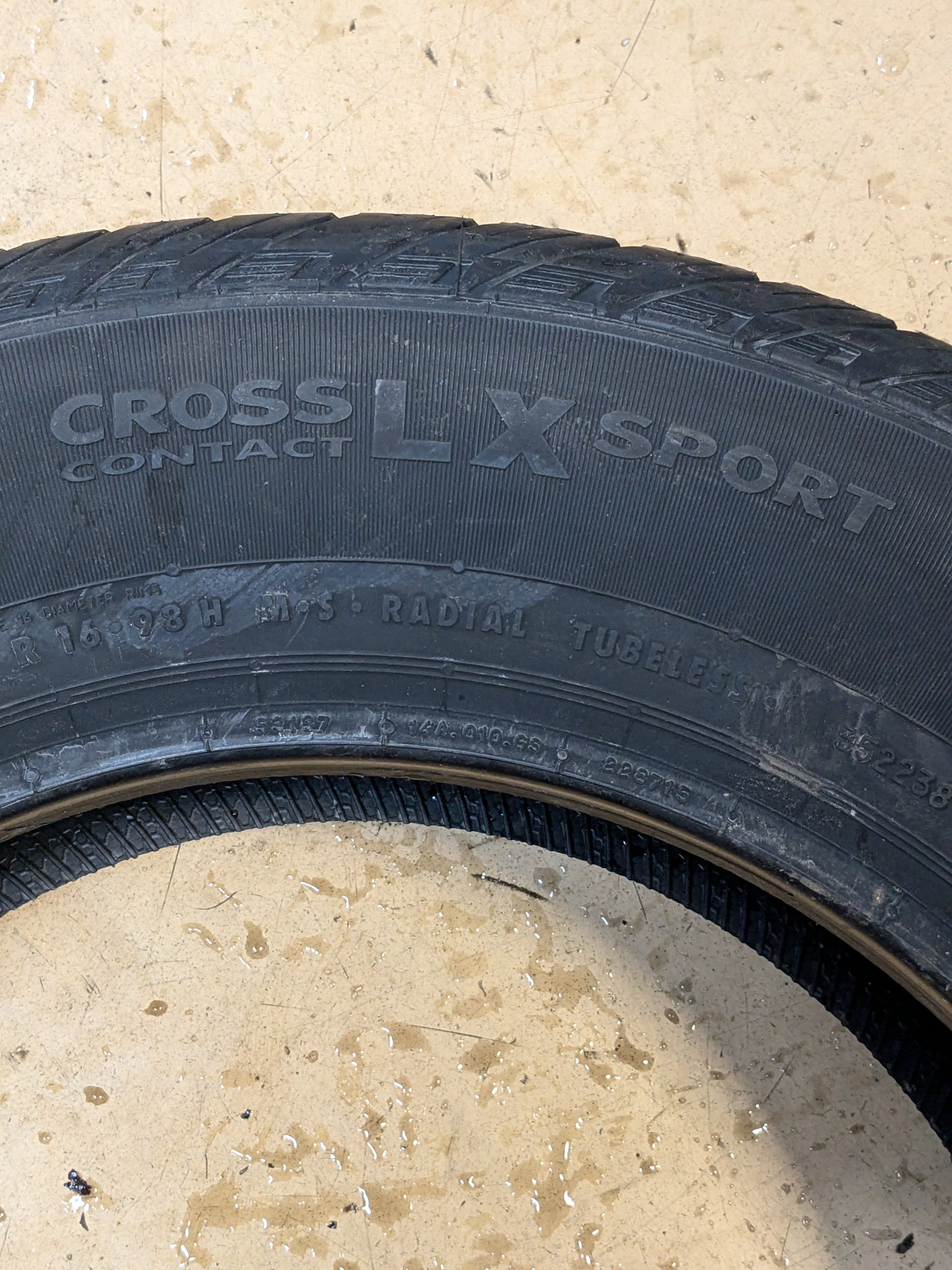 2 CONTINENTAL CROSS CONTACT LX SPORT 215 65 16 98H ALL SEASON TIRES 15507960000